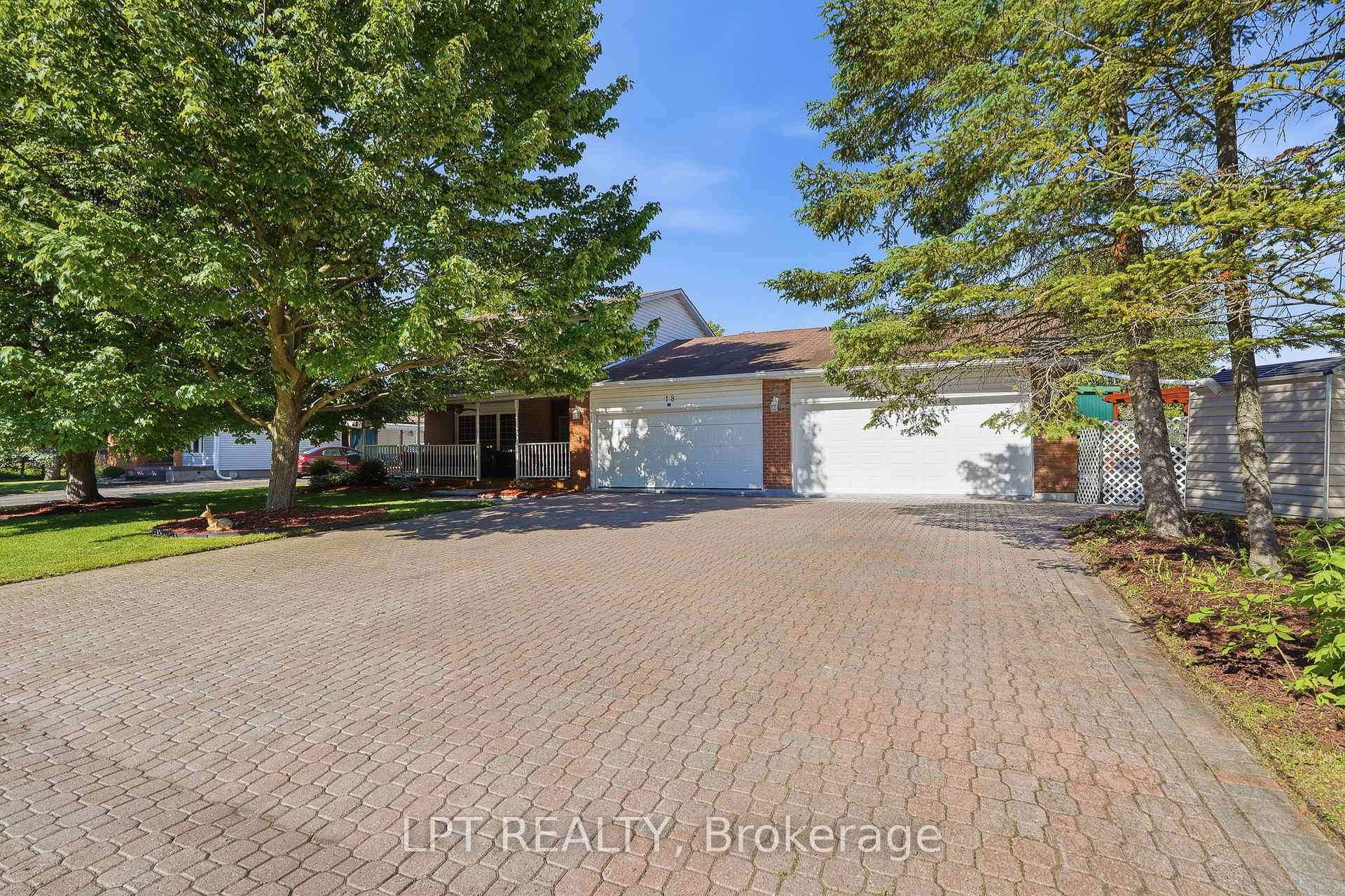 Photo of 18 Louise Crescent