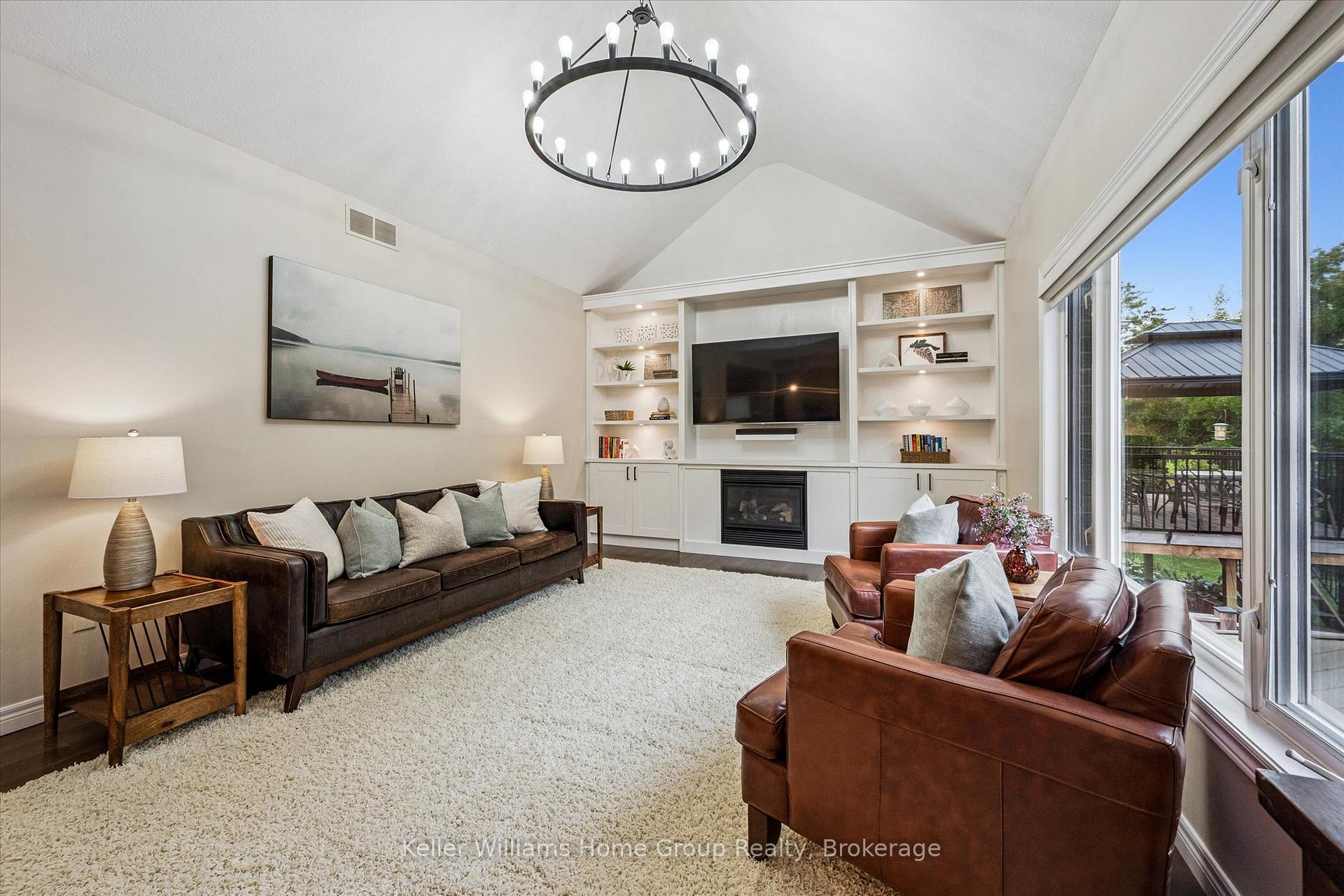 Photo 6 of 294 Farley Drive, Guelph, Pineridge/Westminster Woods — HOMEH