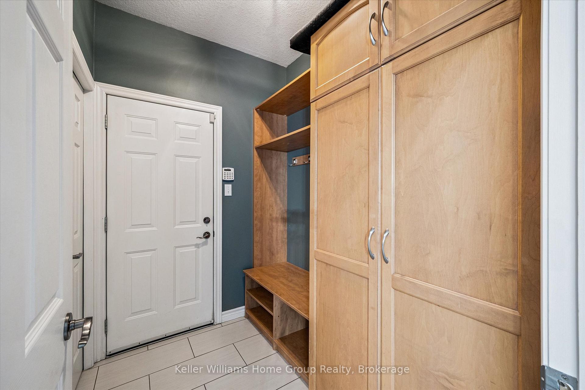 Photo 20 of 294 Farley Drive, Guelph, Pineridge/Westminster Woods — HOMEH