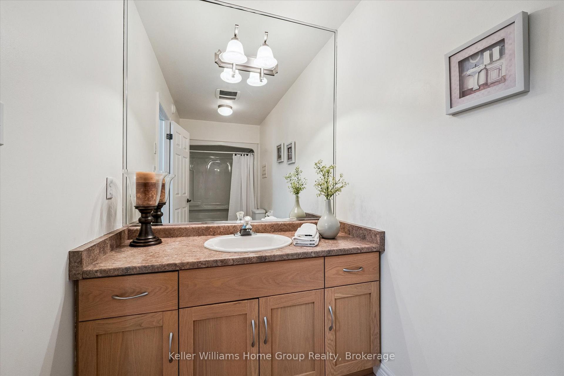 Photo 31 of 294 Farley Drive, Guelph, Pineridge/Westminster Woods — HOMEH