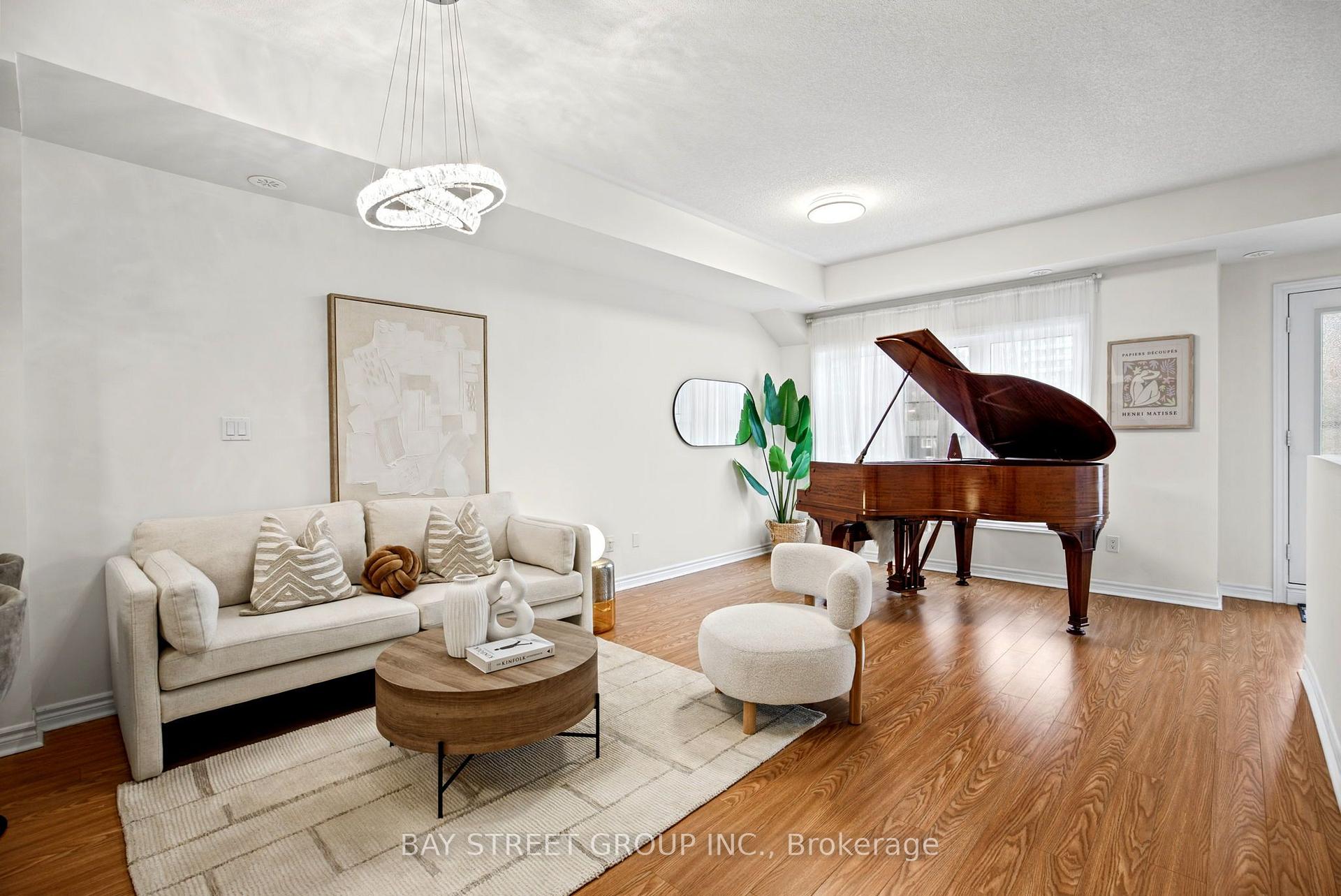 Photo 3 of Unit 23, 1 Eaton Park Lane E, Scarborough, L'Amoreaux — HOMEH