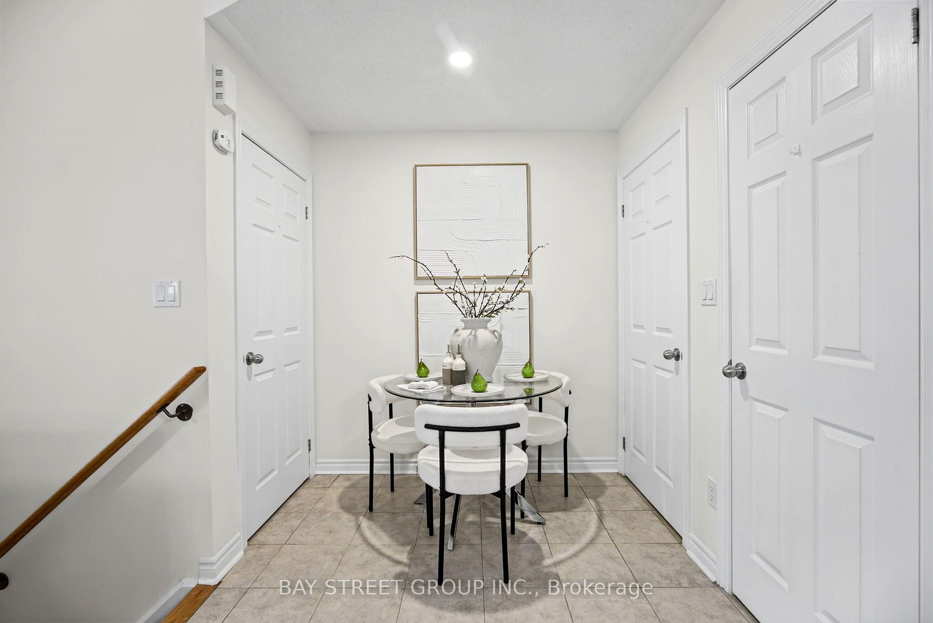 Photo 9 of Unit 23, 1 Eaton Park Lane E, Scarborough, L'Amoreaux — HOMEH