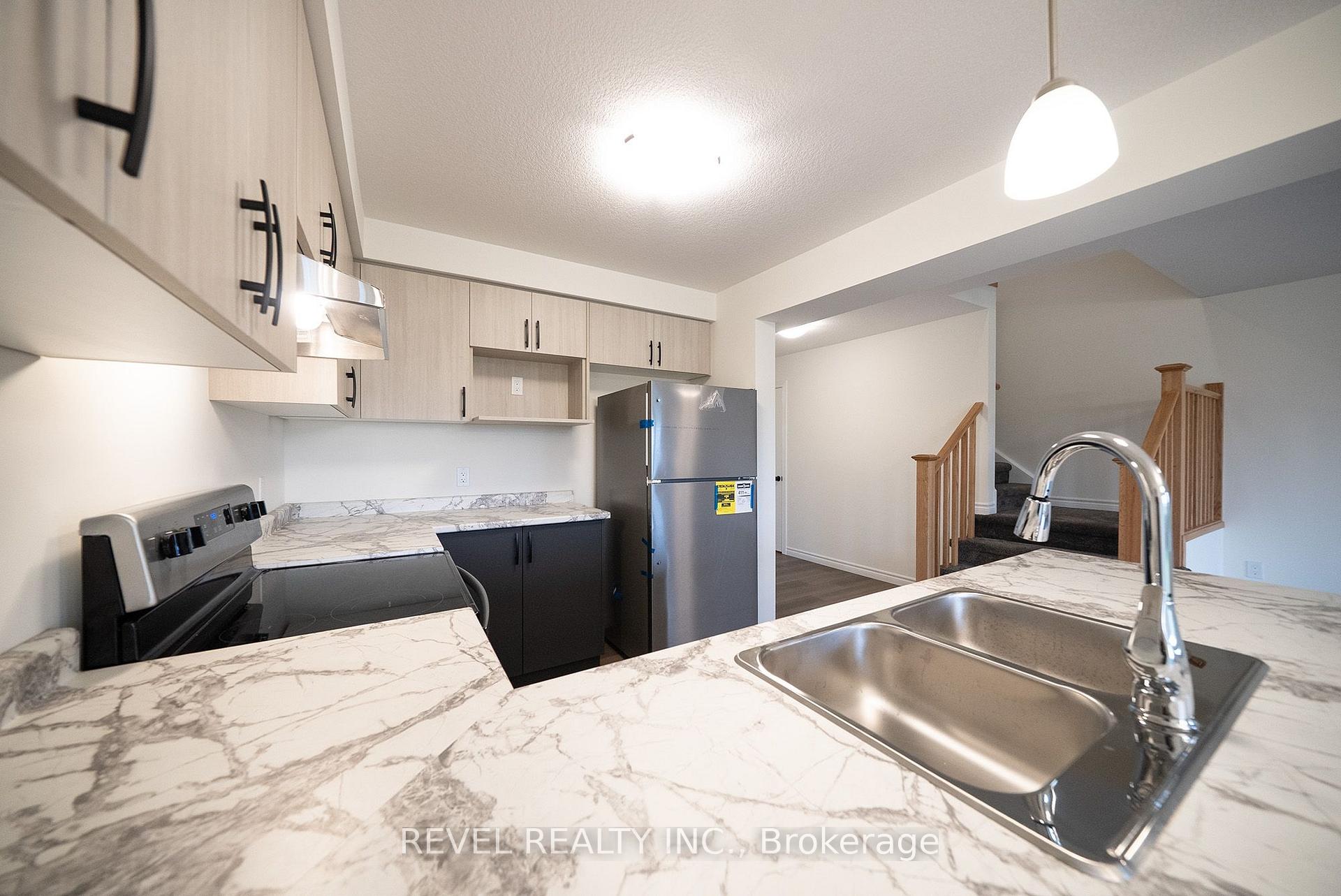 Photo 8 of 115 Mattingley Street, Brant, Paris — HOMEH