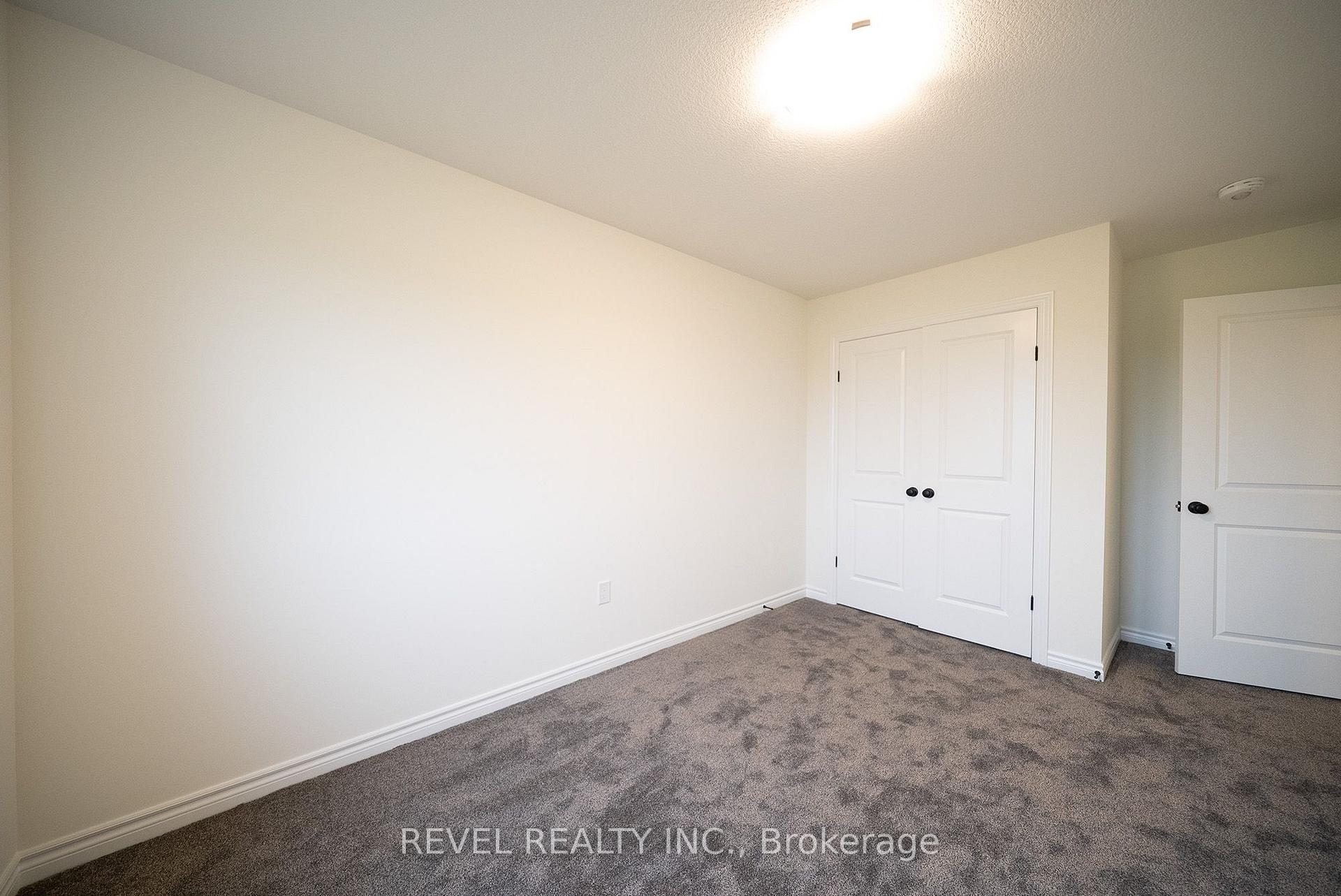 Photo 23 of 115 Mattingley Street, Brant, Paris — HOMEH