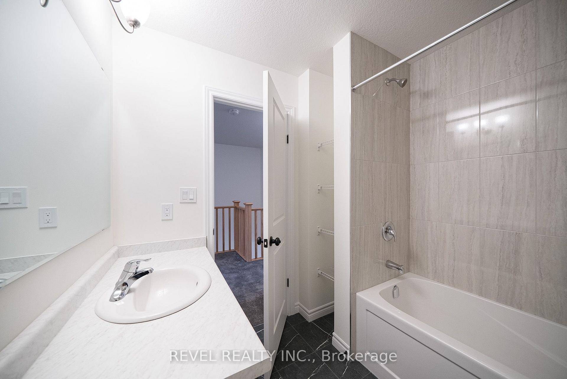 Photo 25 of 115 Mattingley Street, Brant, Paris — HOMEH