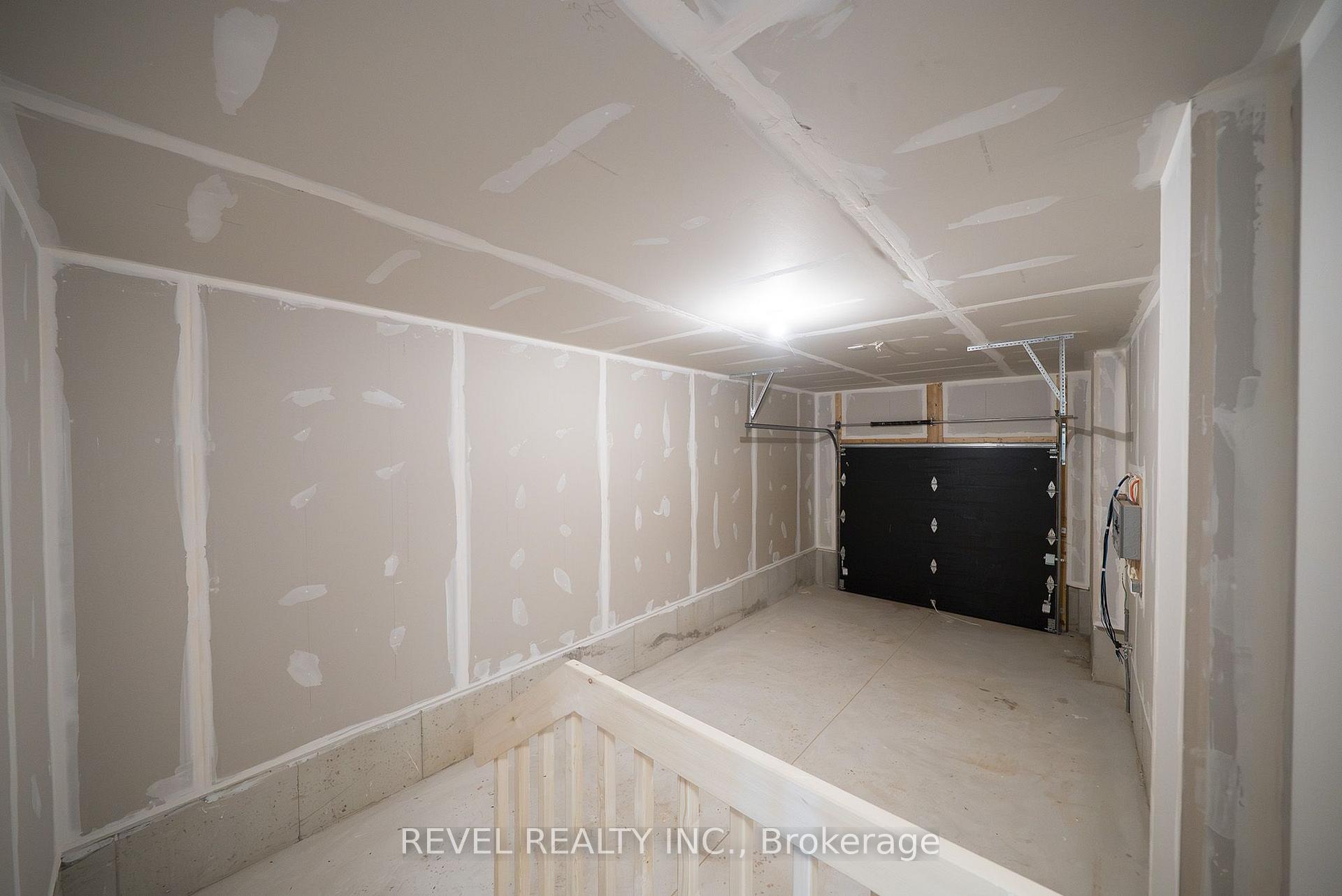 Photo 29 of 115 Mattingley Street, Brant, Paris — HOMEH