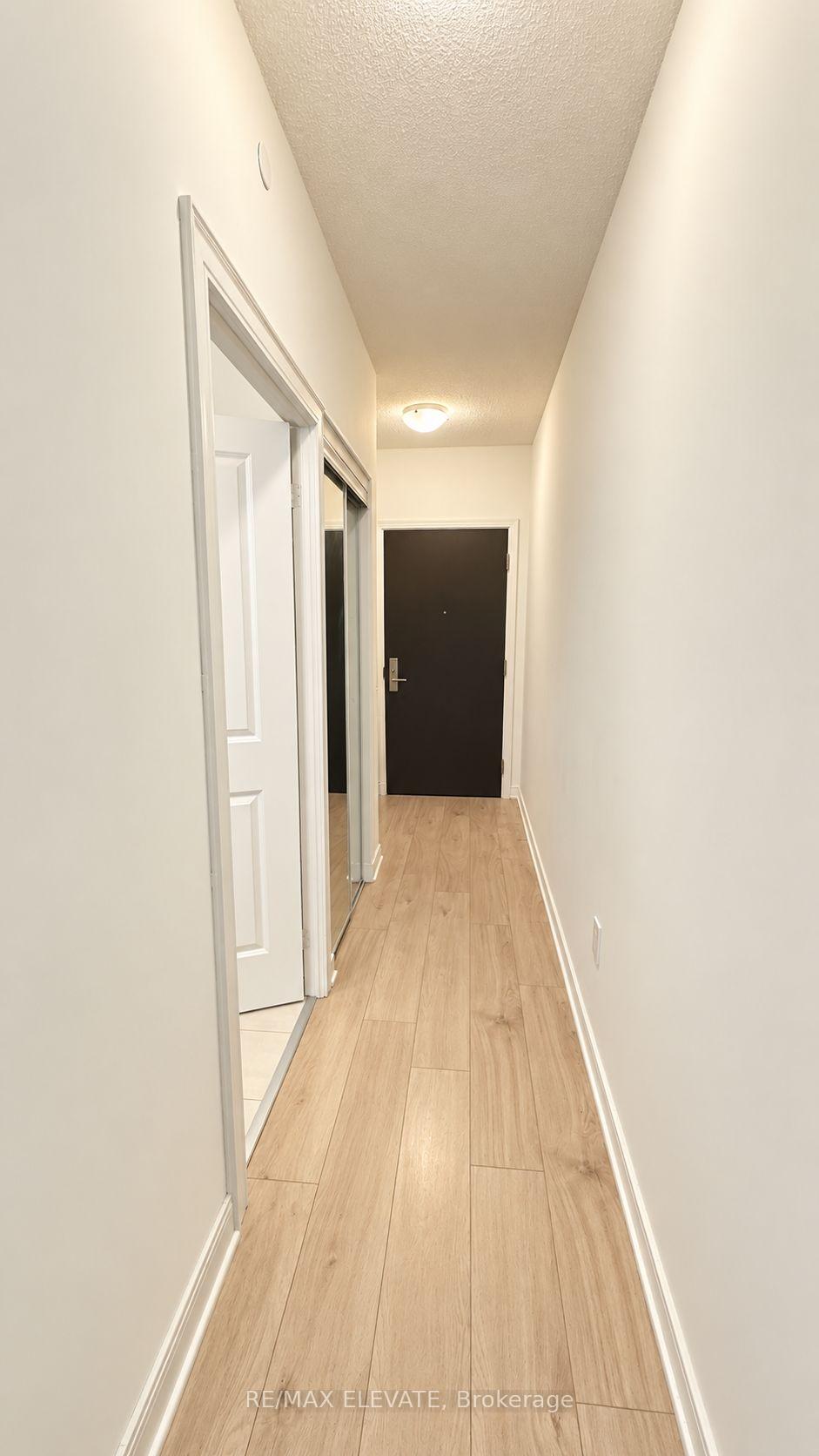 Photo 3 of Unit 709, 8 Nahani Way, Mississauga, Hurontario — HOMEH