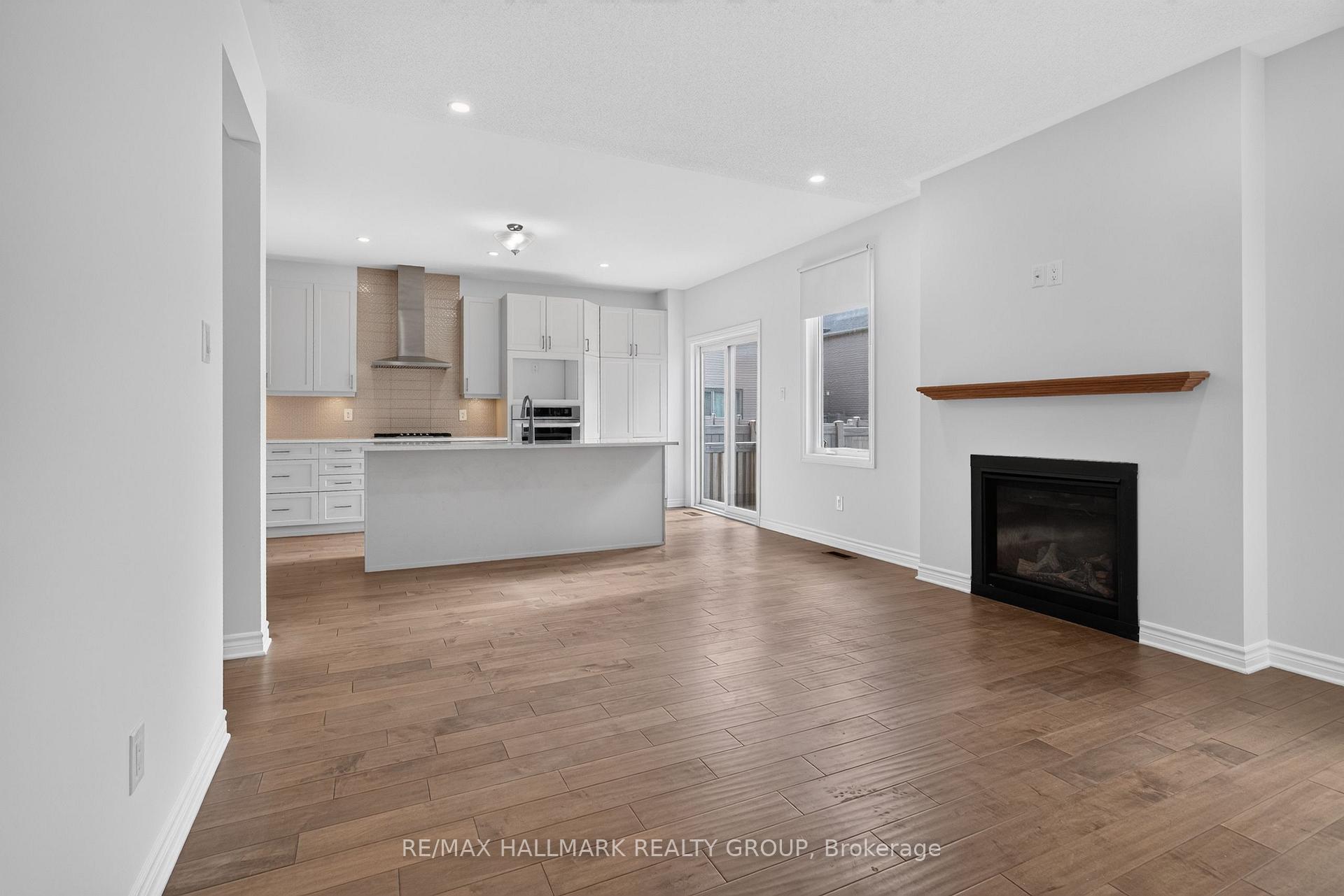 Photo 12 of 149 Minikan Street, Ottawa, Blossom Park/Kemp Park/Findlay Creek — HOMEH