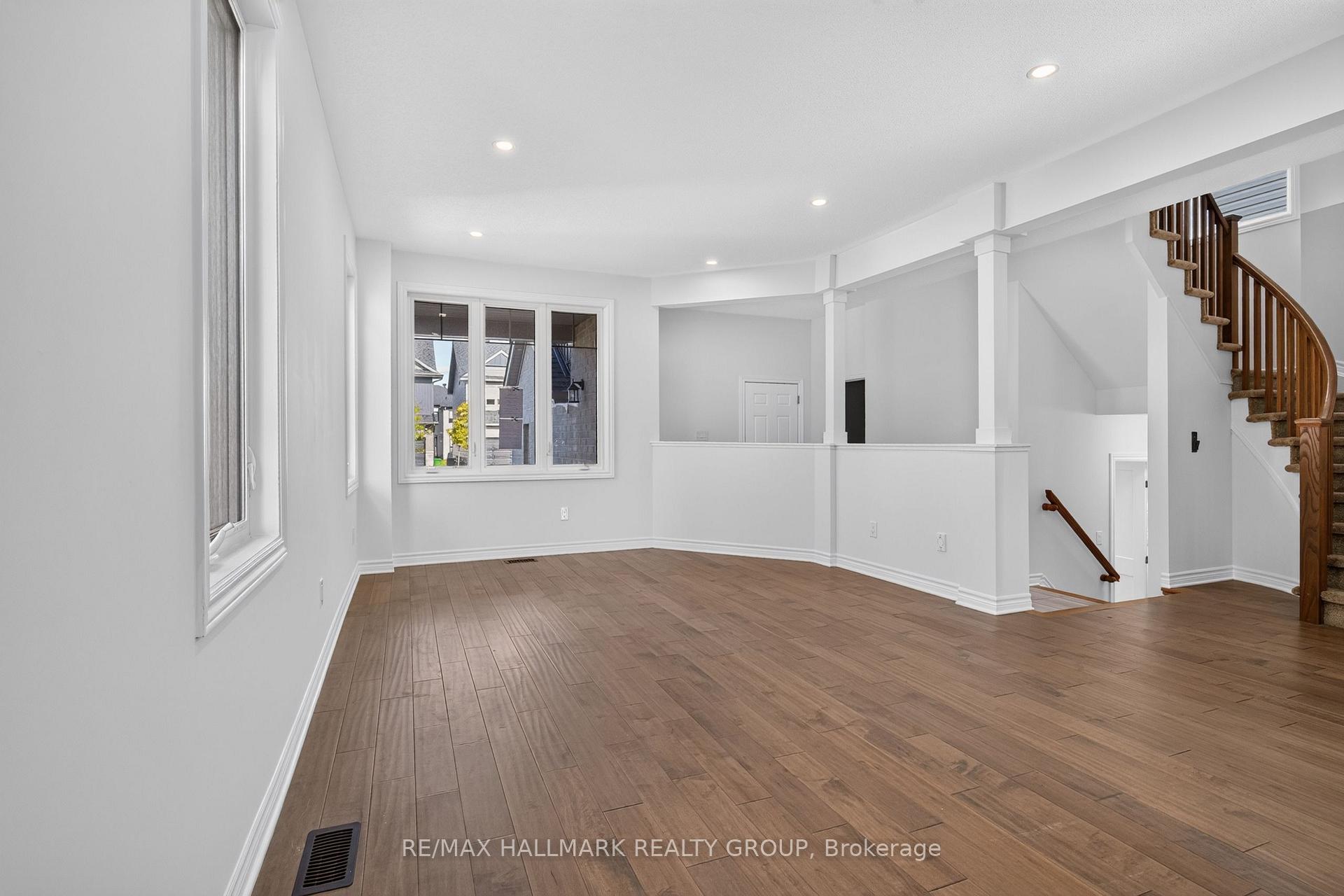 Photo 15 of 149 Minikan Street, Ottawa, Blossom Park/Kemp Park/Findlay Creek — HOMEH