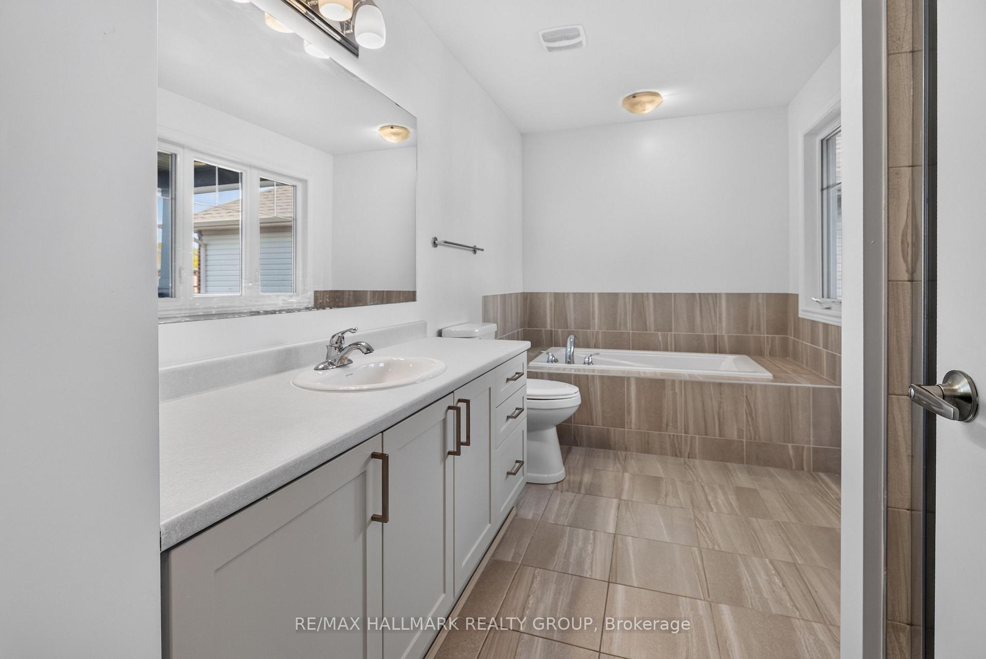 Photo 27 of 149 Minikan Street, Ottawa, Blossom Park/Kemp Park/Findlay Creek — HOMEH