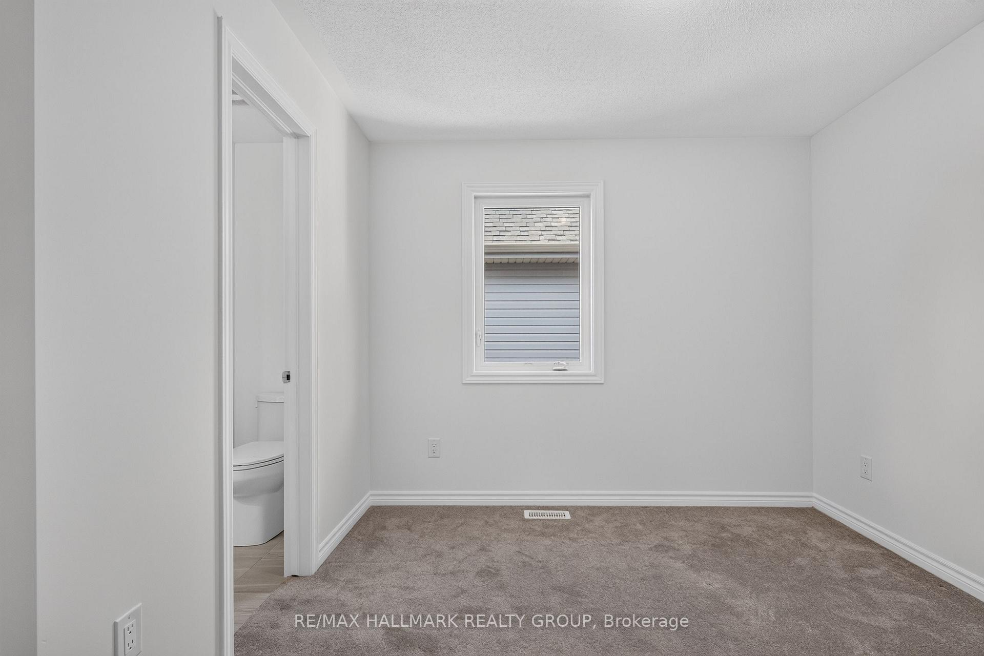 Photo 38 of 149 Minikan Street, Ottawa, Blossom Park/Kemp Park/Findlay Creek — HOMEH