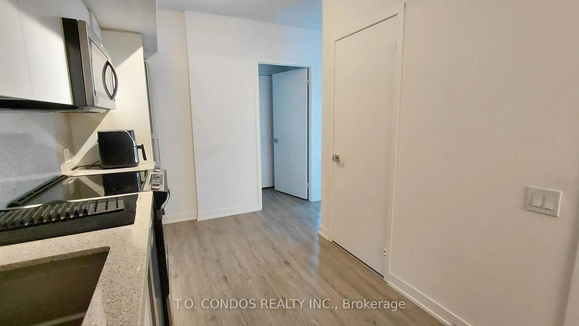 Photo of Unit 349, 500 Wilson Avenue