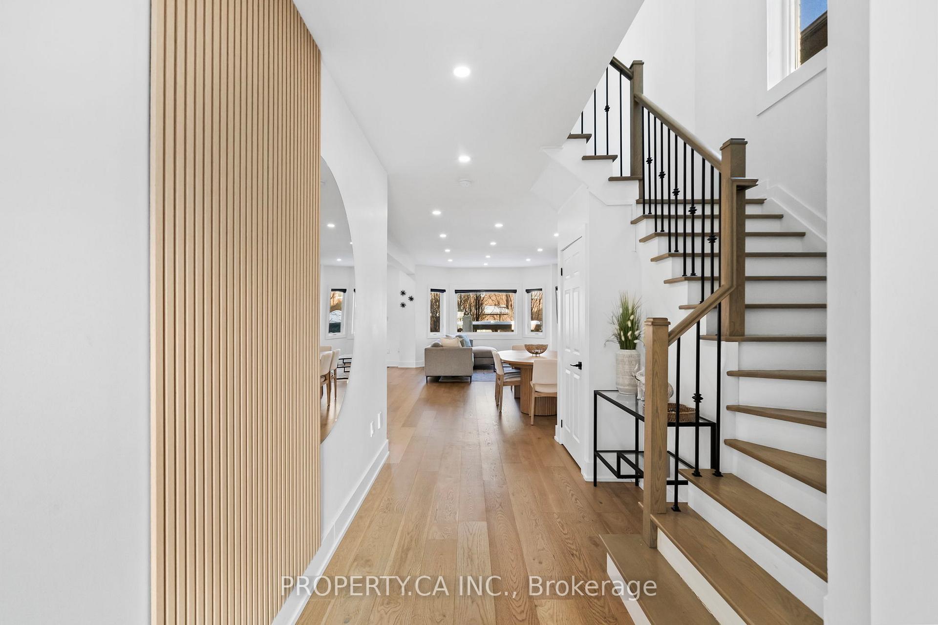 Photo 6 of 44 Andrew Hill Drive, Vaughan, Vellore Village — HOMEH