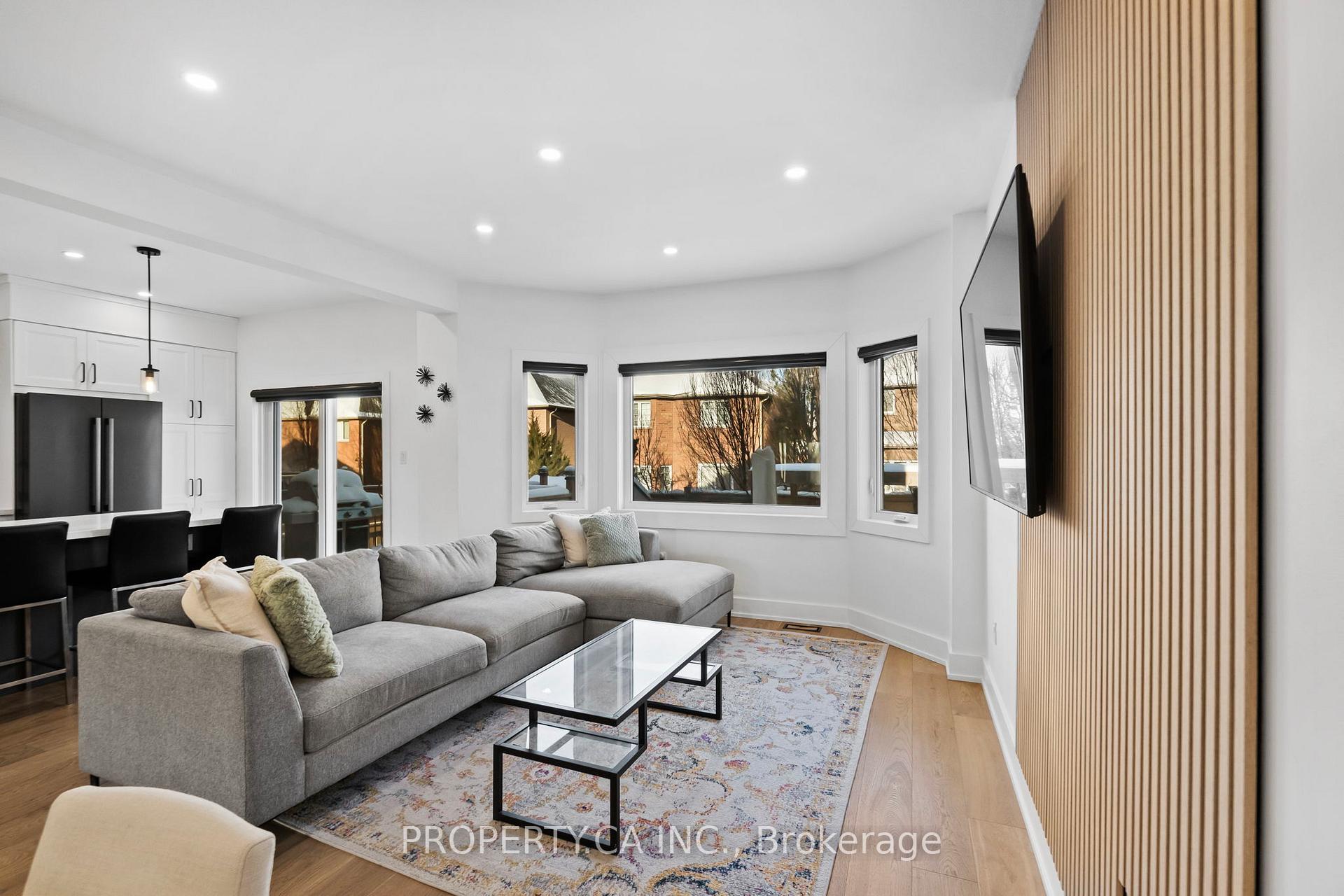 Photo 14 of 44 Andrew Hill Drive, Vaughan, Vellore Village — HOMEH