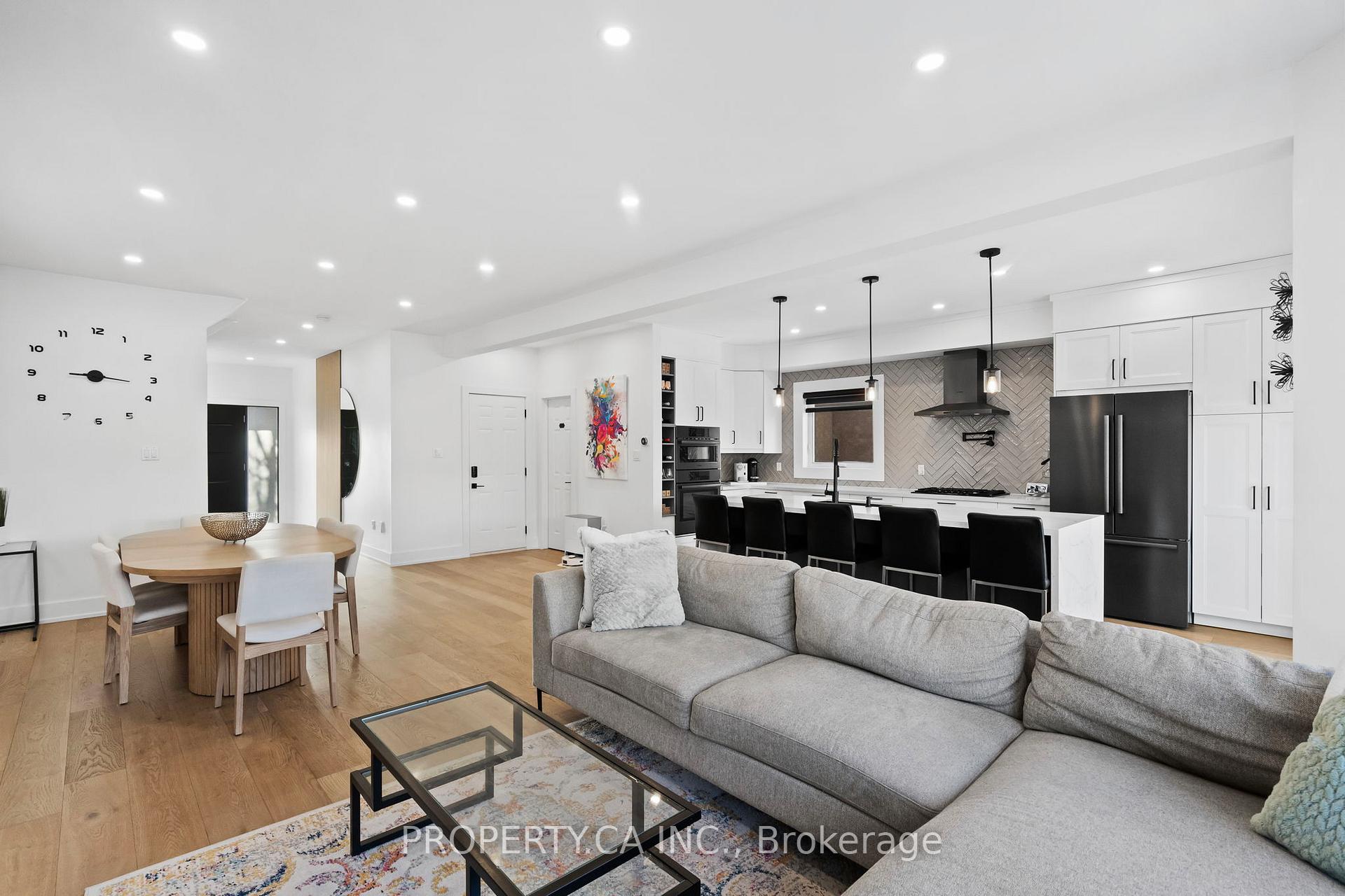 Photo 15 of 44 Andrew Hill Drive, Vaughan, Vellore Village — HOMEH