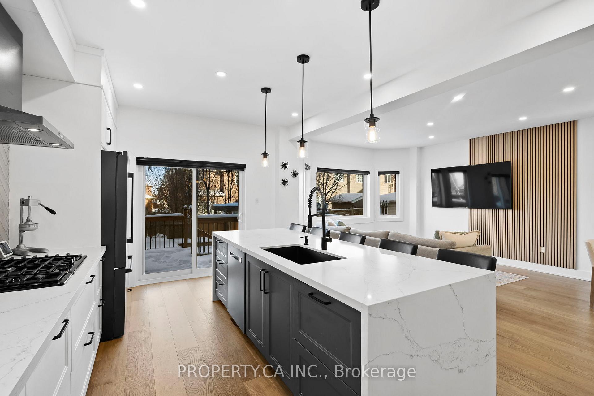 Photo 19 of 44 Andrew Hill Drive, Vaughan, Vellore Village — HOMEH
