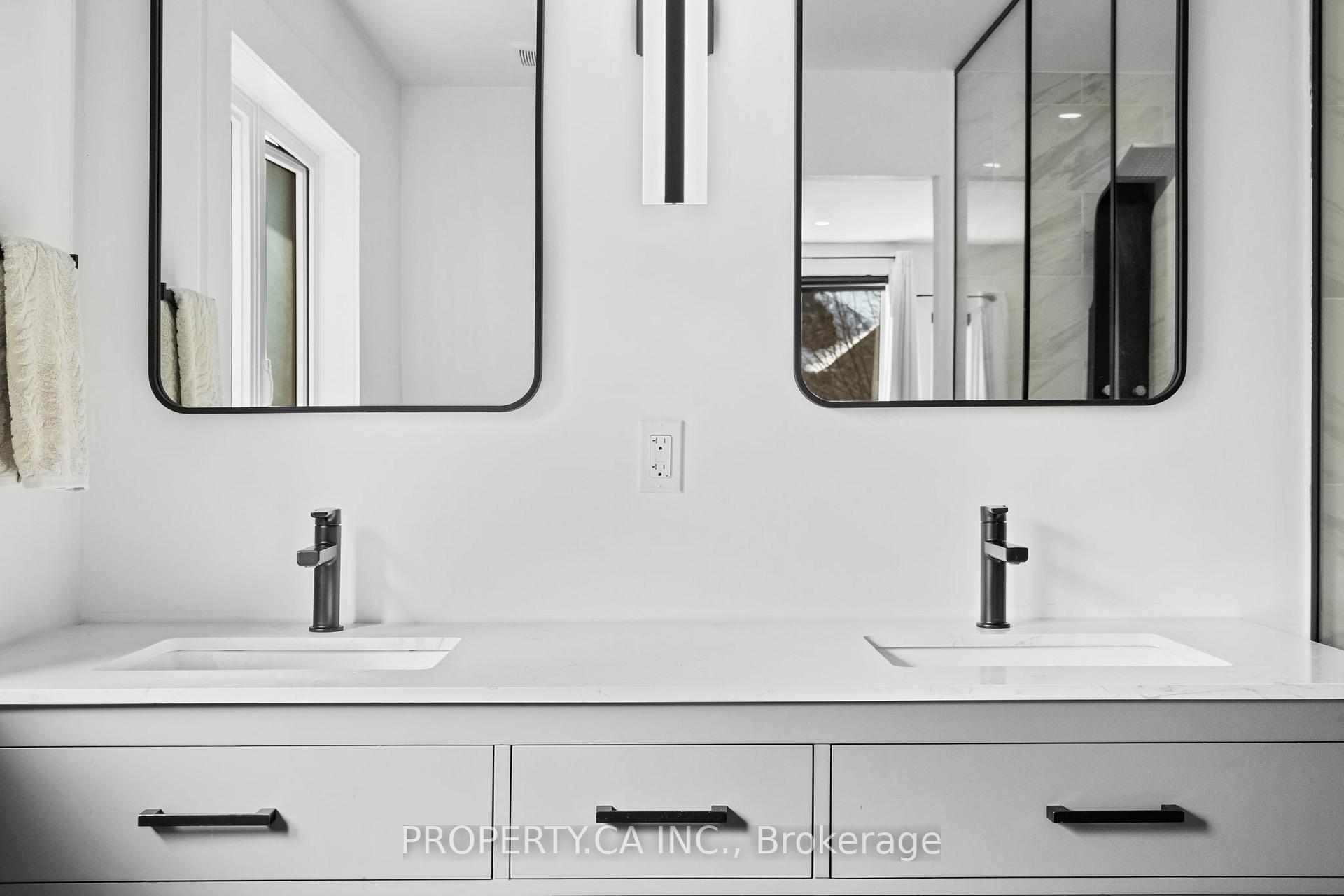 Photo 29 of 44 Andrew Hill Drive, Vaughan, Vellore Village — HOMEH