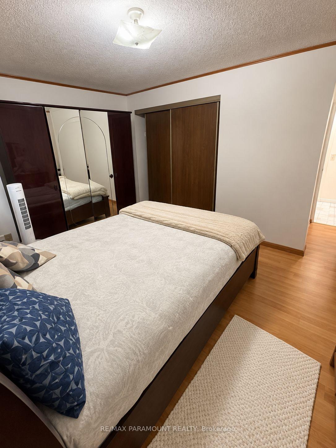 Photo 7 of Unit 1813, 390 Dixon Road, Etobicoke, Kingsview Village-The Westway — HOMEH