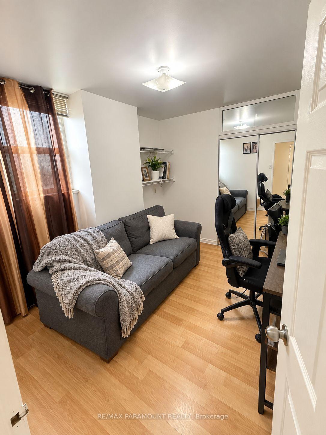 Photo 10 of Unit 1813, 390 Dixon Road, Etobicoke, Kingsview Village-The Westway — HOMEH