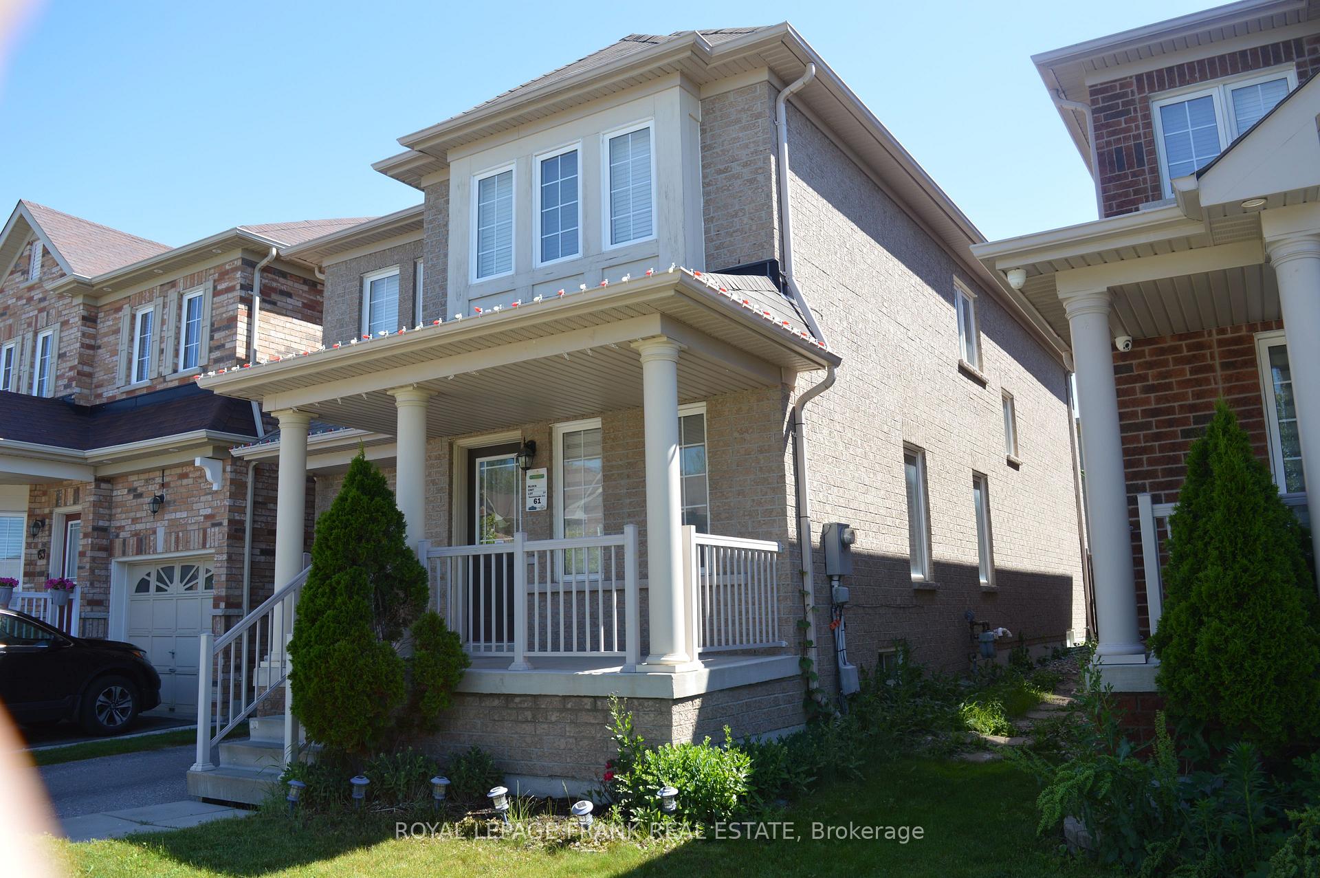 Photo 2 of 61 Summerside Avenue, Whitby, Taunton North — HOMEH