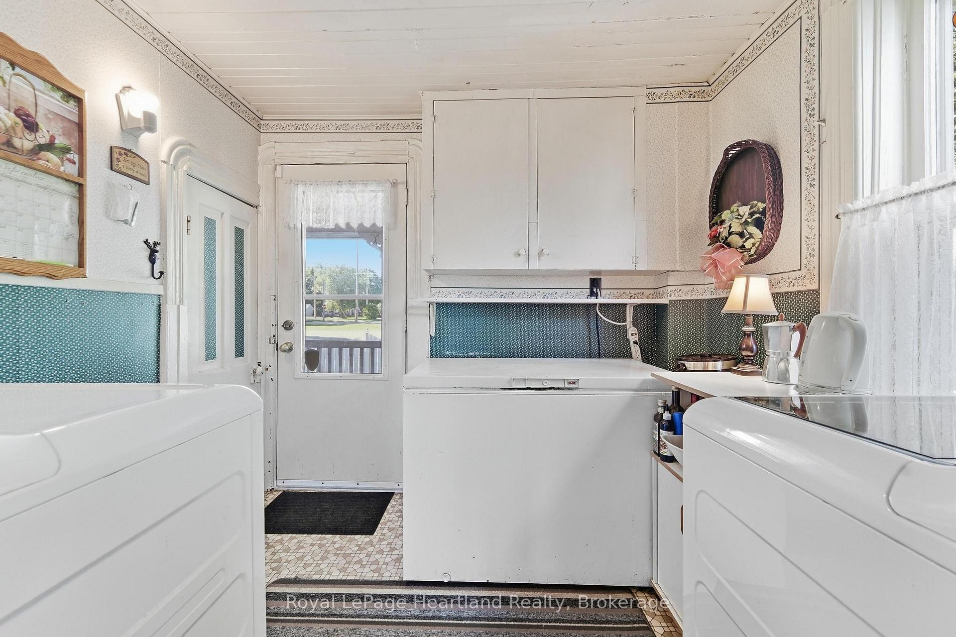 Photo 18 of 62 Orange Street S, Central Huron, Clinton — HOMEH