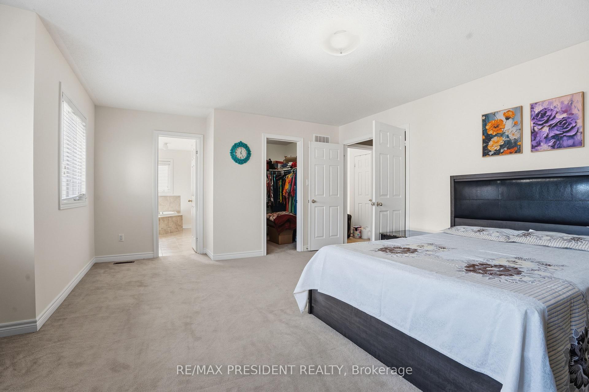 Photo 27 of 17 Mccartney Street, Hamilton, Waterdown — HOMEH