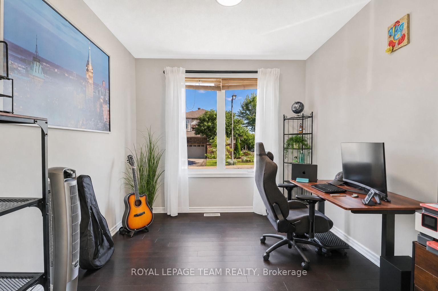Photo 6 of 3 Stoneleigh Street, Ottawa, Barrhaven - Strandherd — HOMEH