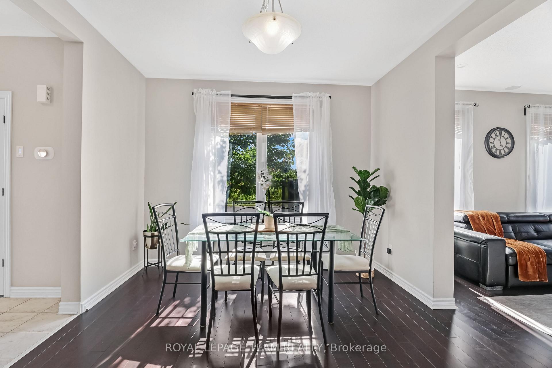 Photo 9 of 3 Stoneleigh Street, Ottawa, Barrhaven - Strandherd — HOMEH