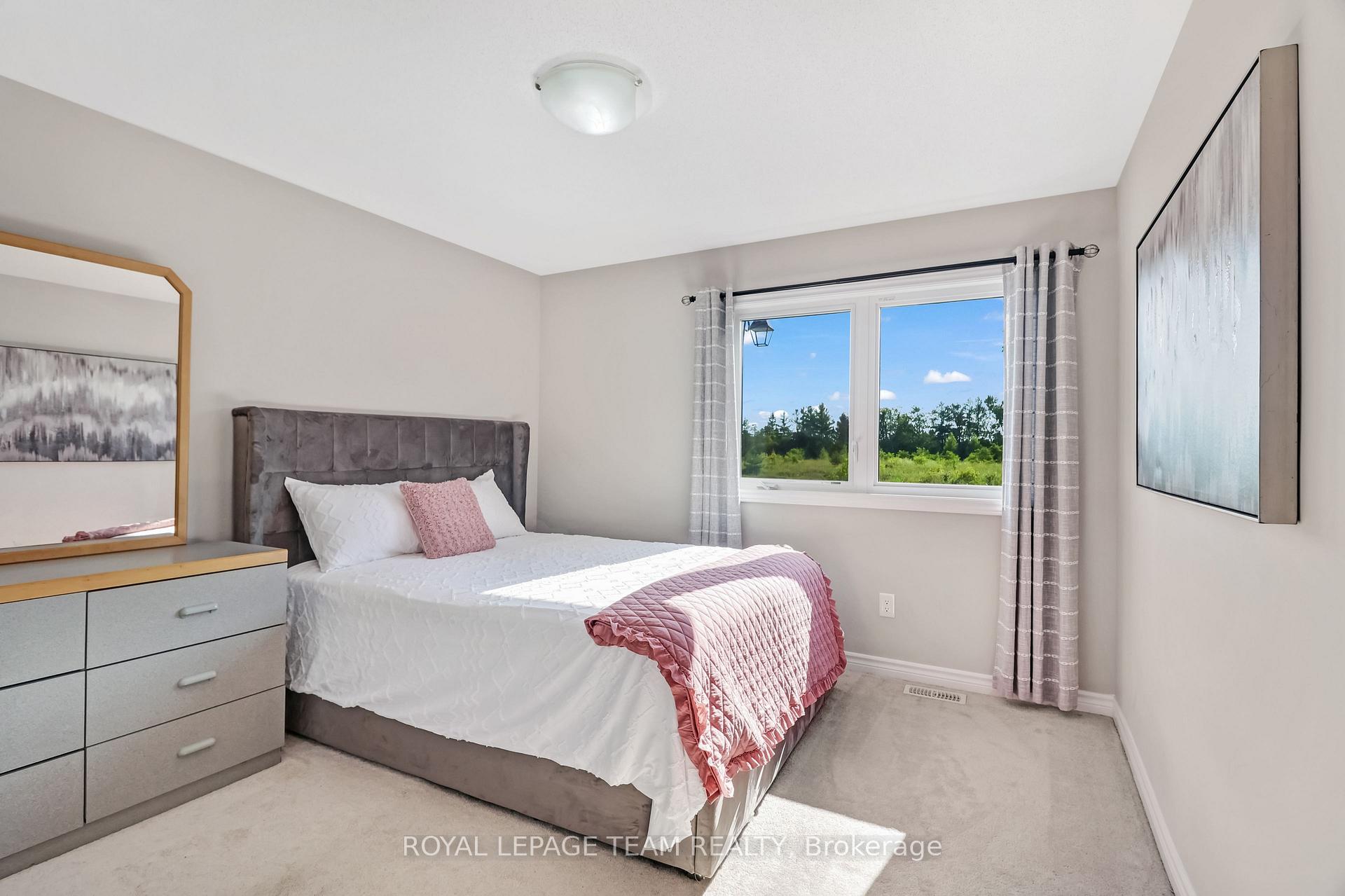 Photo 28 of 3 Stoneleigh Street, Ottawa, Barrhaven - Strandherd — HOMEH