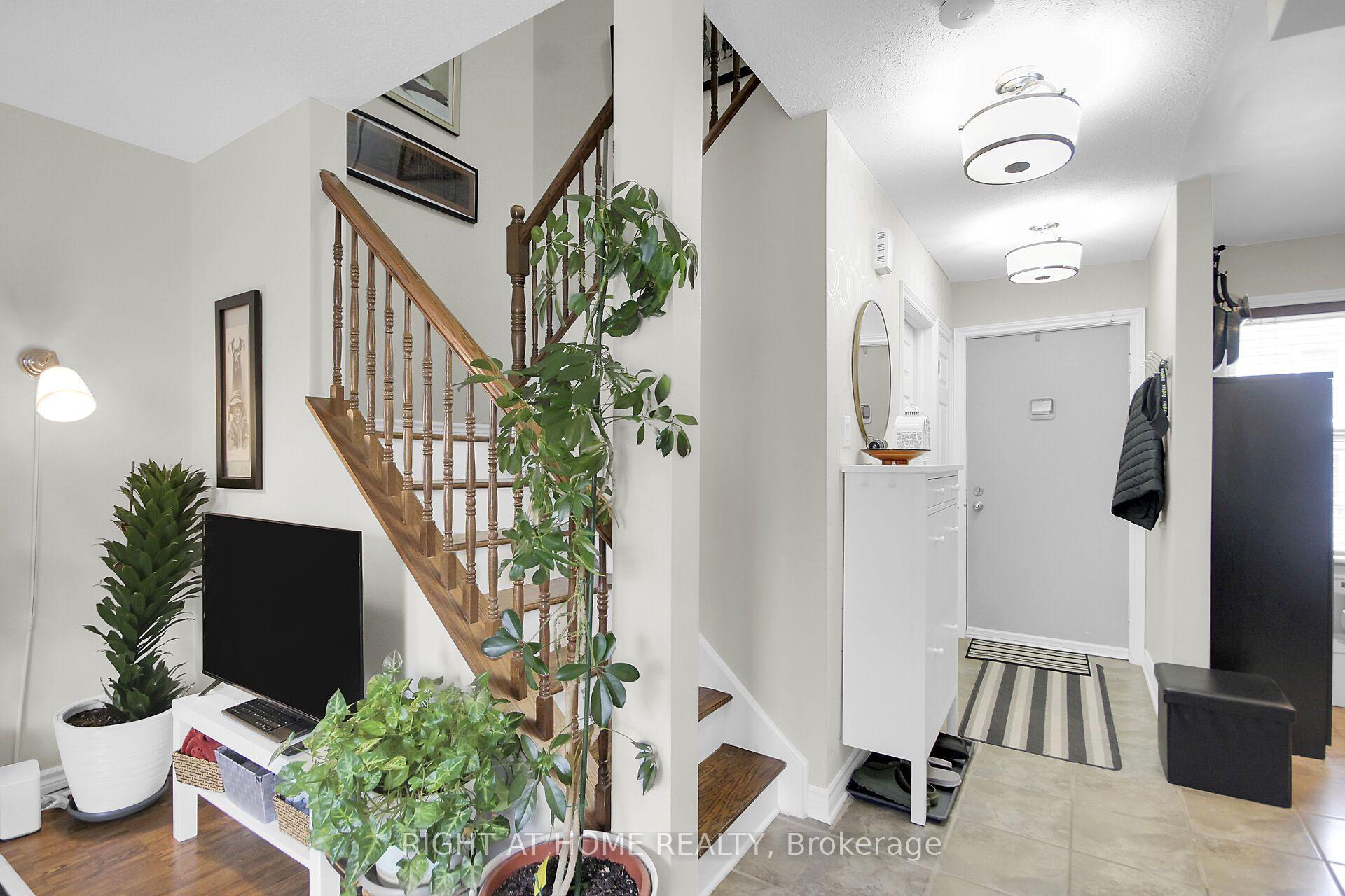 Photo 12 of Unit 16, 1250 Mcwatters Road N, Ottawa, Queensway Terrace South/Ridgeview — HOMEH