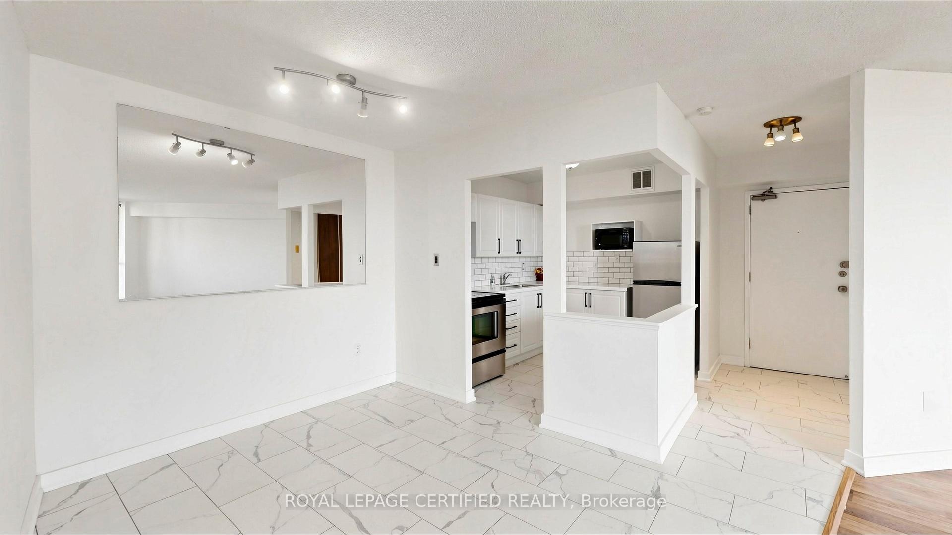 Photo 10 of Unit 1903, 330 Dixon Road, Etobicoke, Kingsview Village-The Westway — HOMEH