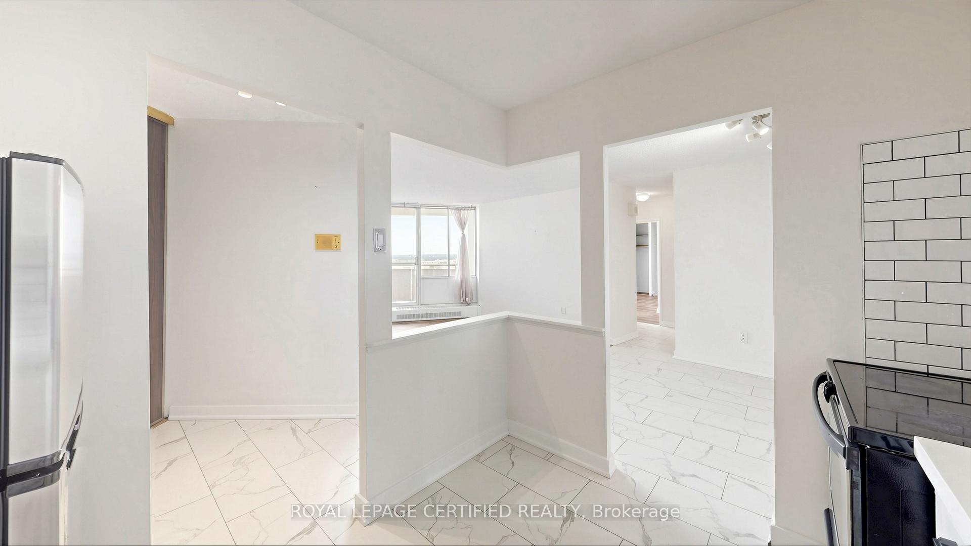 Photo 14 of Unit 1903, 330 Dixon Road, Etobicoke, Kingsview Village-The Westway — HOMEH