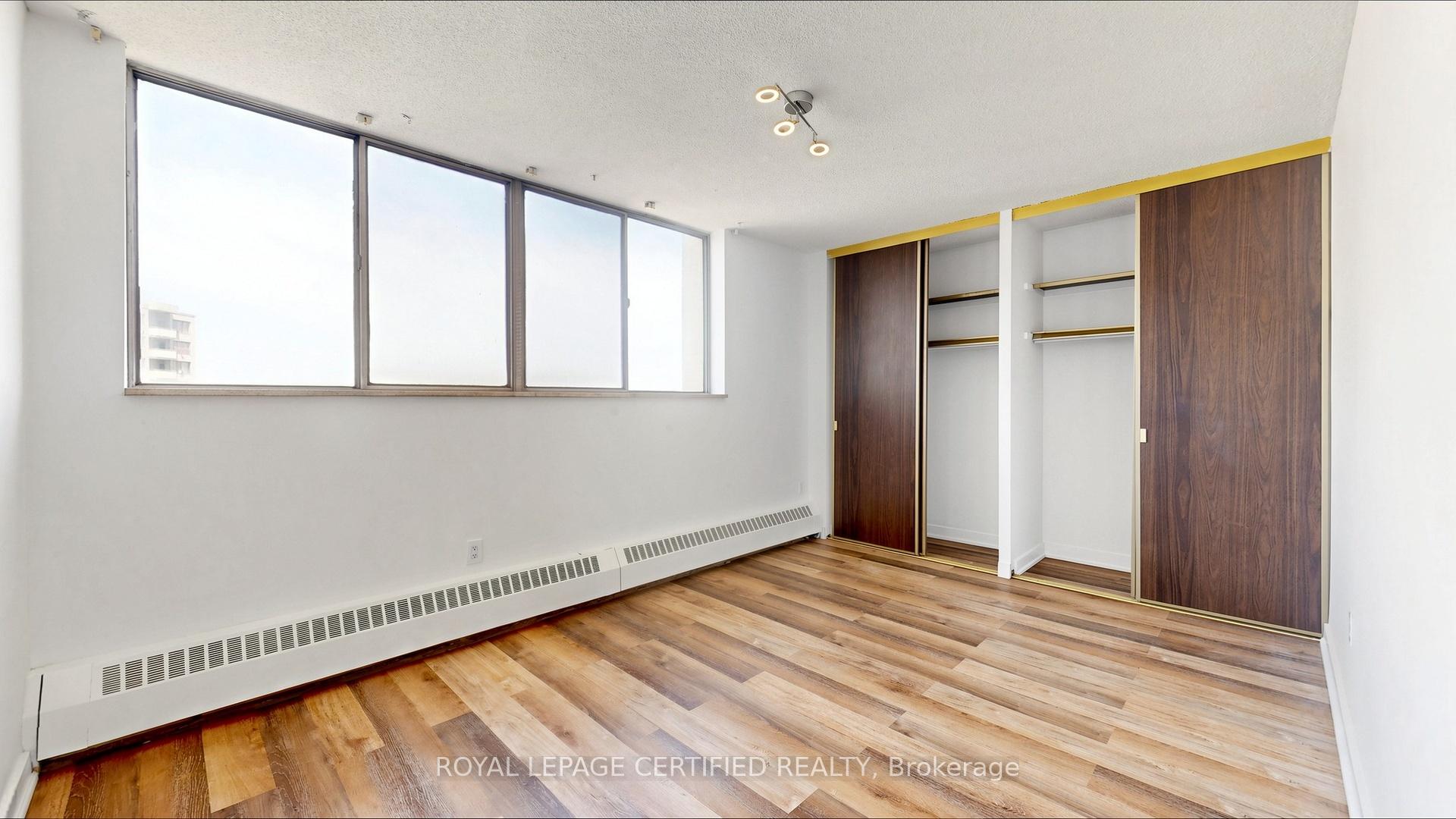 Photo 21 of Unit 1903, 330 Dixon Road, Etobicoke, Kingsview Village-The Westway — HOMEH