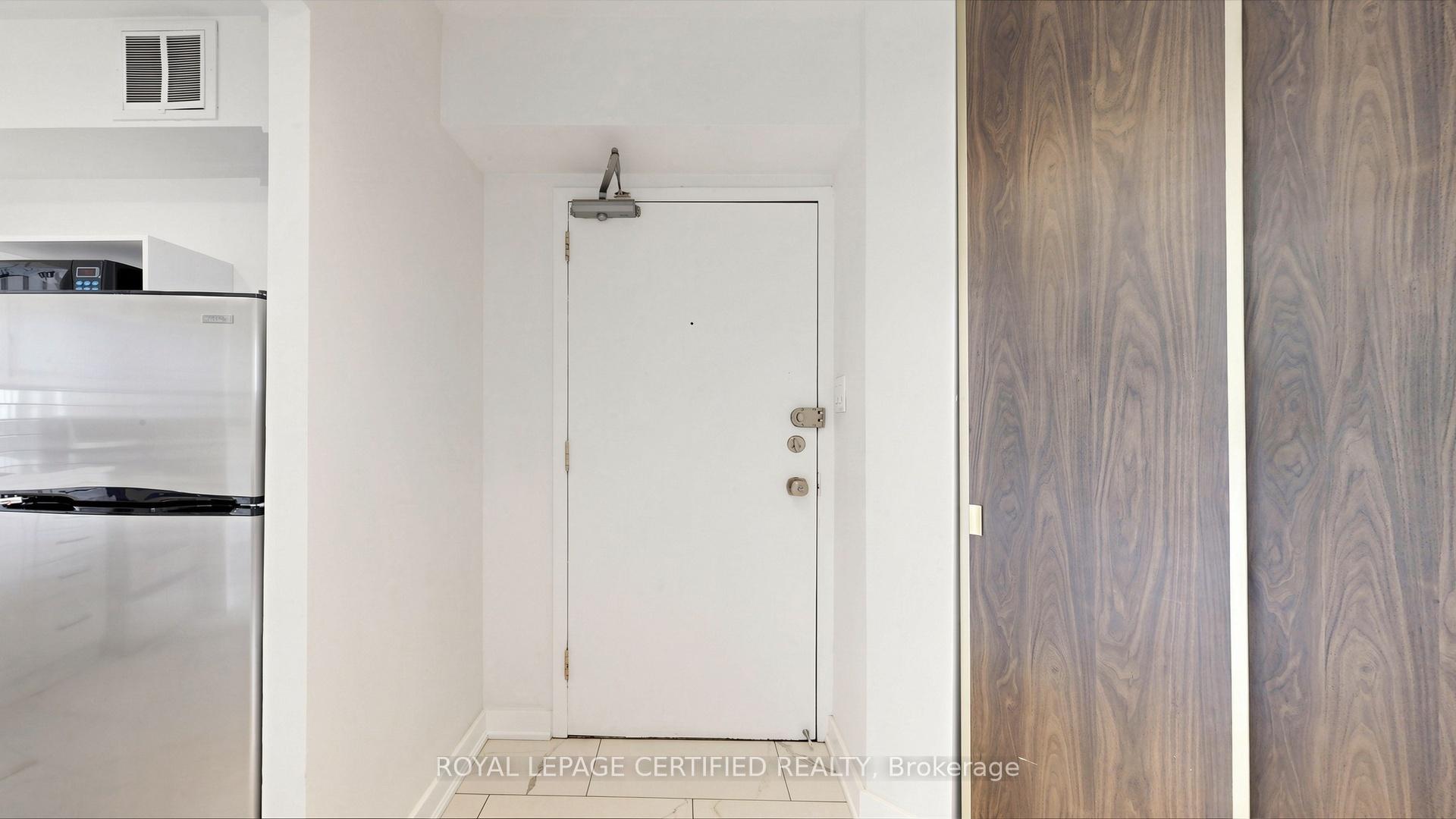 Photo 29 of Unit 1903, 330 Dixon Road, Etobicoke, Kingsview Village-The Westway — HOMEH