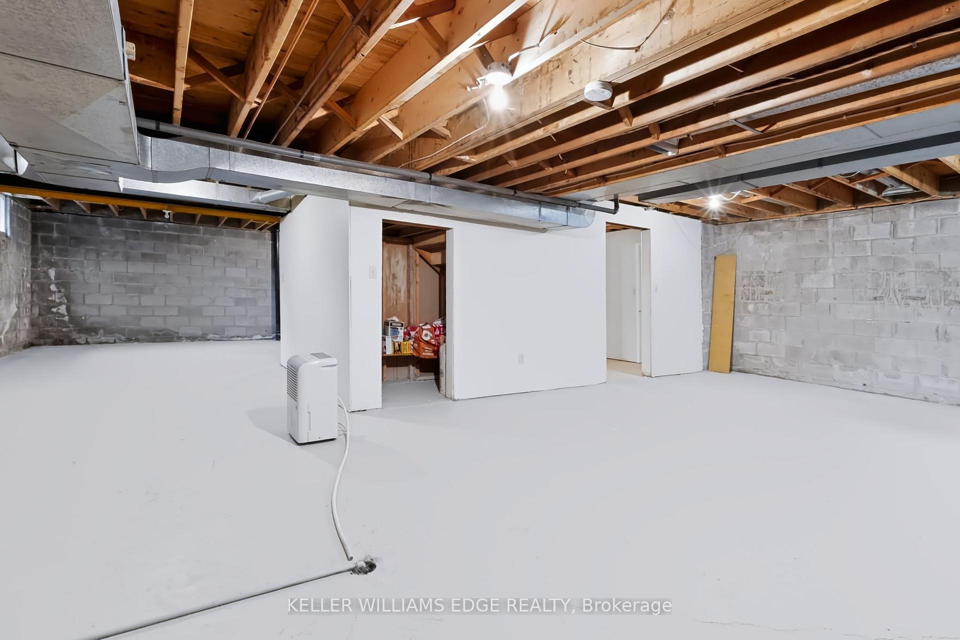 Photo 32 of 54 Monte Drive, Hamilton, Gershome — HOMEH
