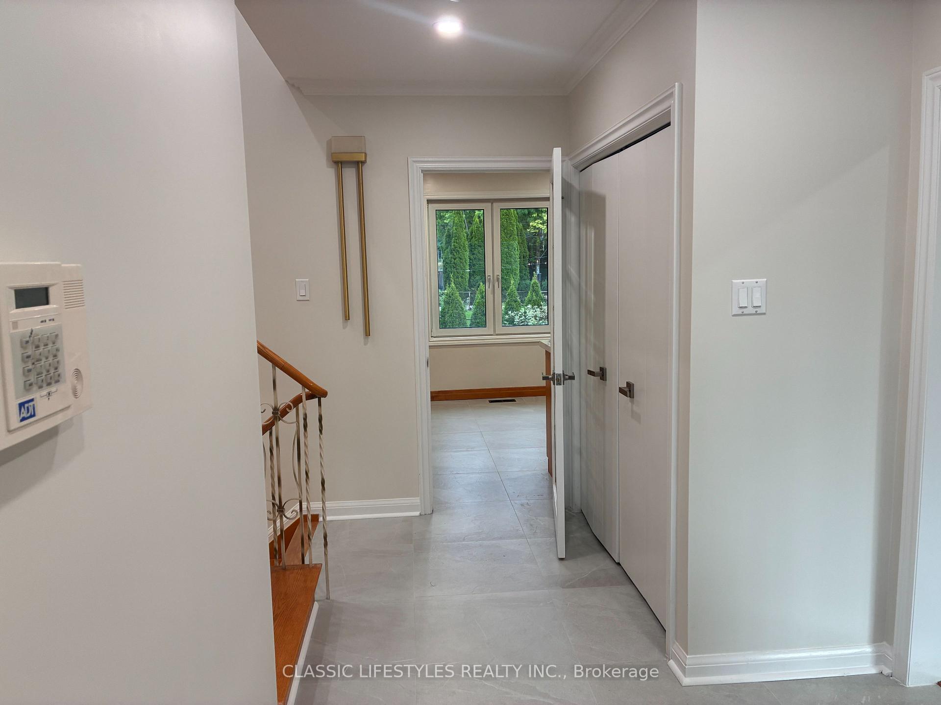 Photo 22 of 66 Leland Avenue, Etobicoke, Stonegate-Queensway — HOMEH