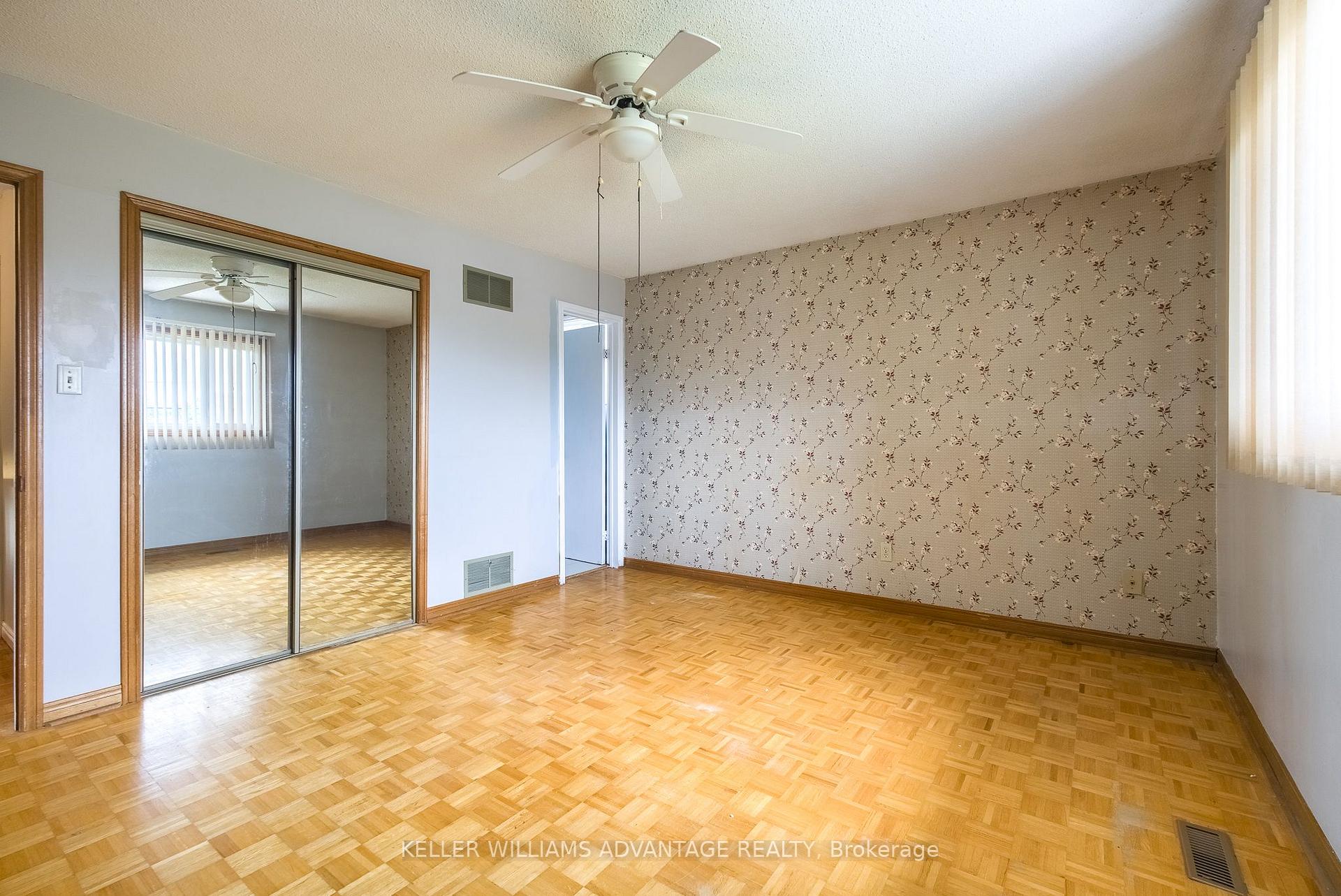 Photo 13 of 68 Fullerton Crescent, Markham, Milliken Mills West — HOMEH
