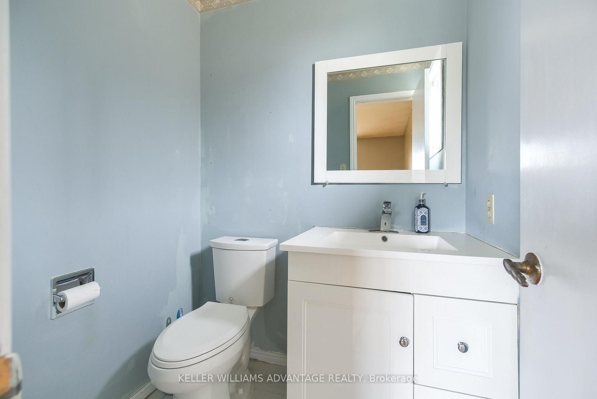 Photo 15 of 68 Fullerton Crescent, Markham, Milliken Mills West — HOMEH