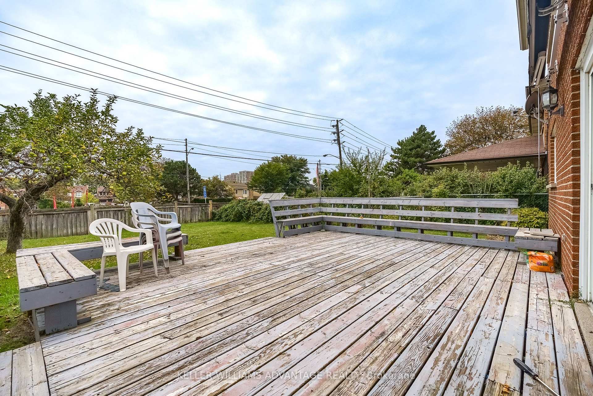Photo 36 of 68 Fullerton Crescent, Markham, Milliken Mills West — HOMEH