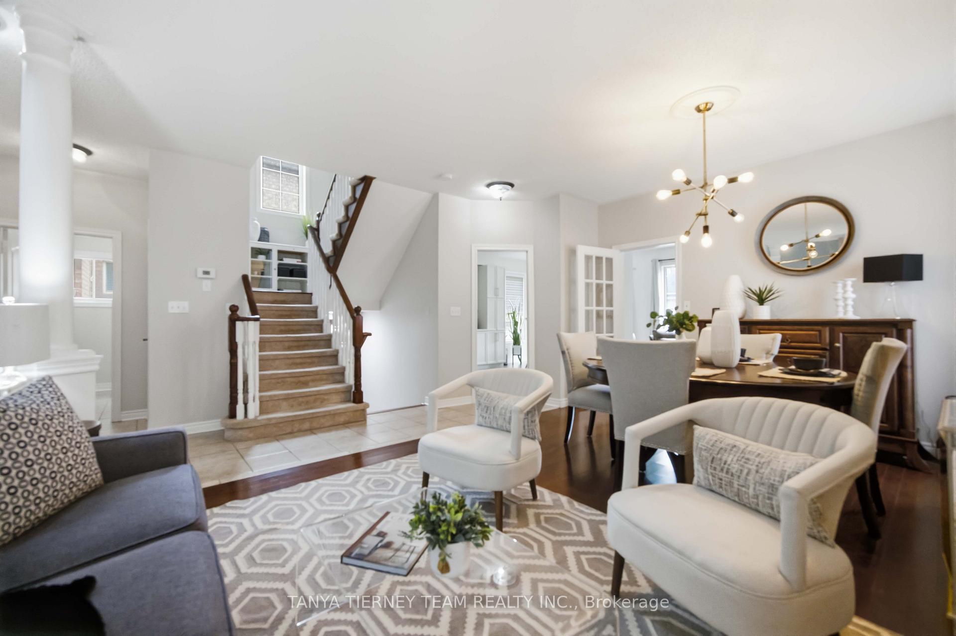 Photo 8 of 17 Cody Avenue, Whitby, Brooklin — HOMEH