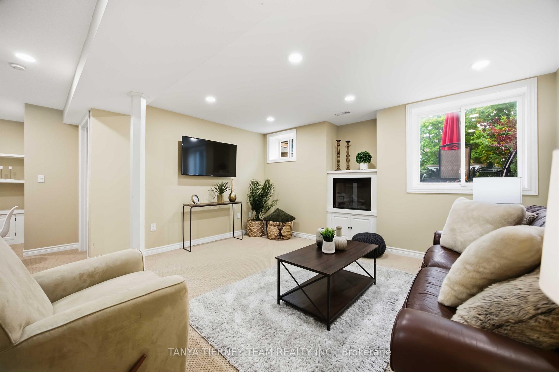 Photo 36 of 17 Cody Avenue, Whitby, Brooklin — HOMEH