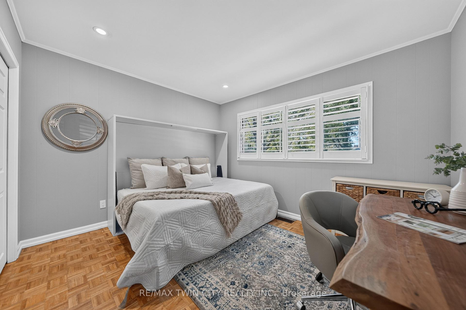 Photo 37 of 13 Southwick Place, Waterloo, Lexington/Lincoln Village — HOMEH