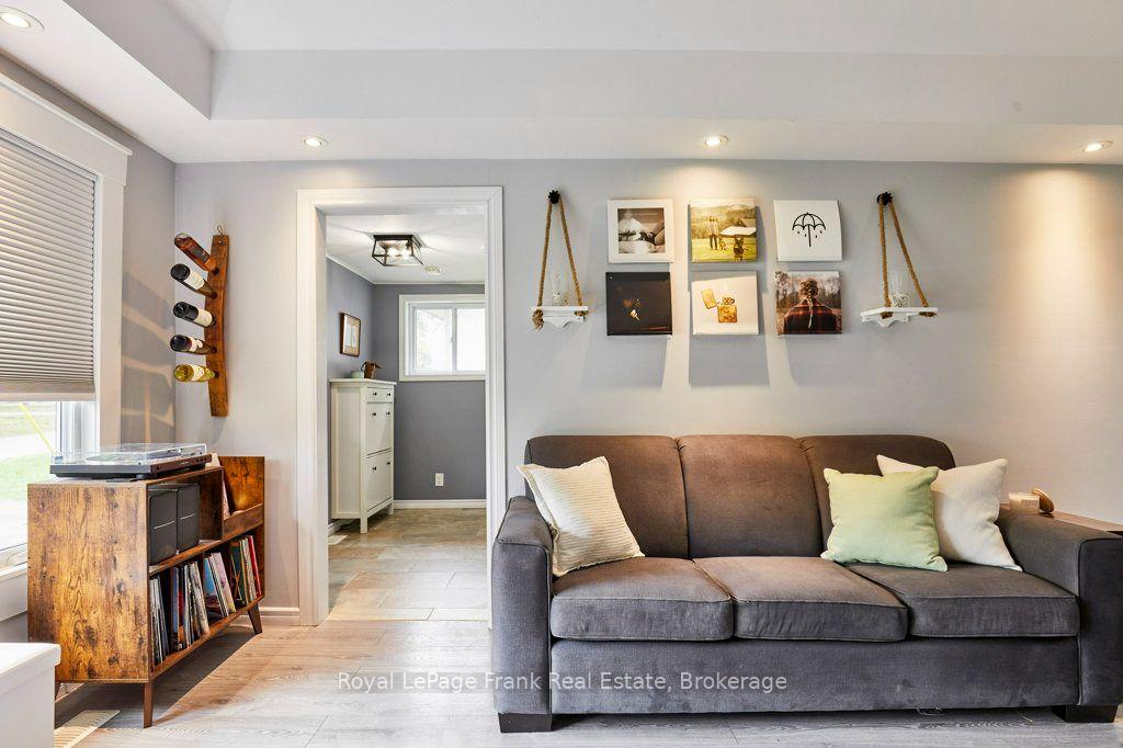 Photo 6 of 34 Pleasant View Avenue, Scugog, Rural Scugog — HOMEH
