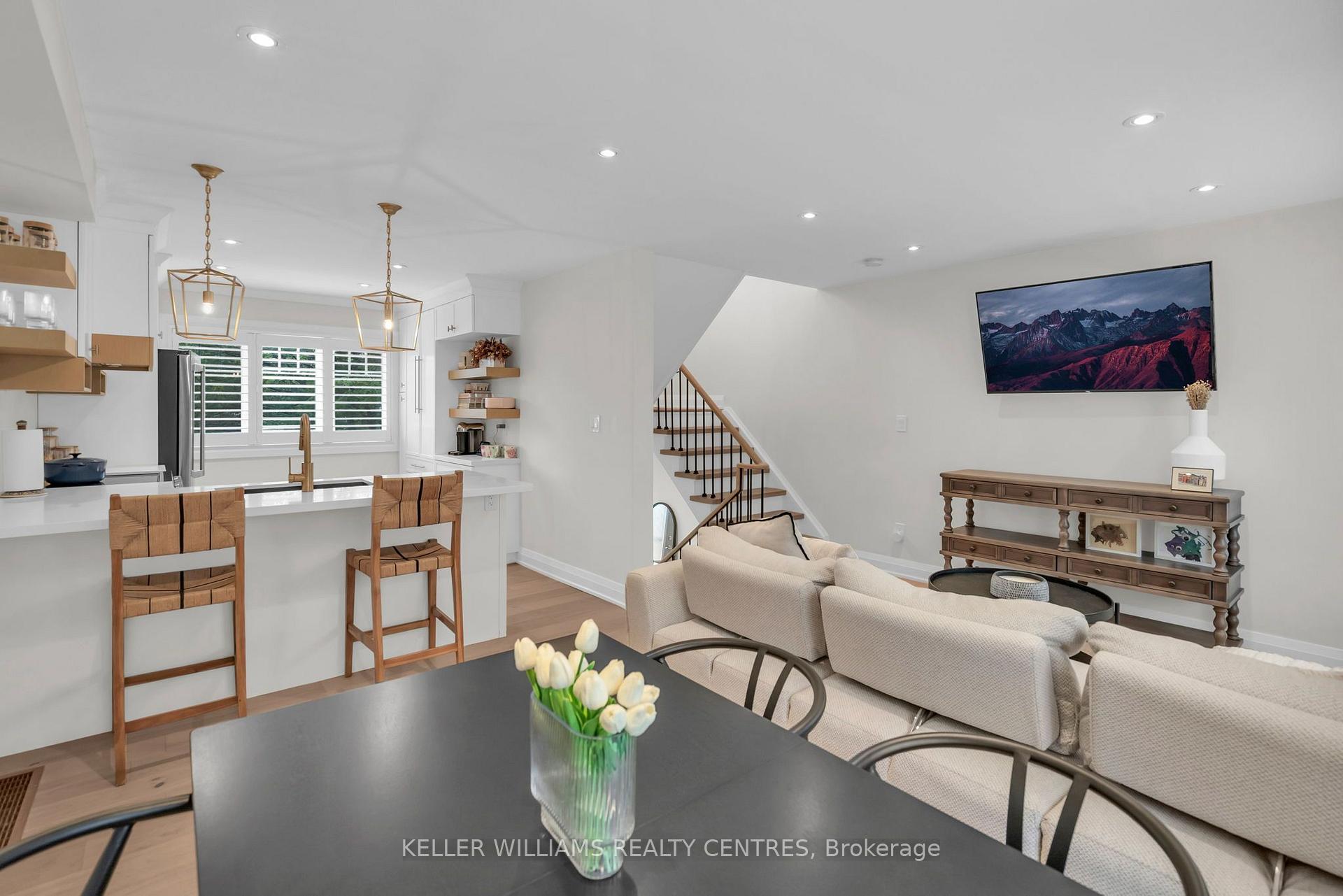 Photo 1 of 37 Bowler Street, Aurora, Bayview Wellington — HOMEH