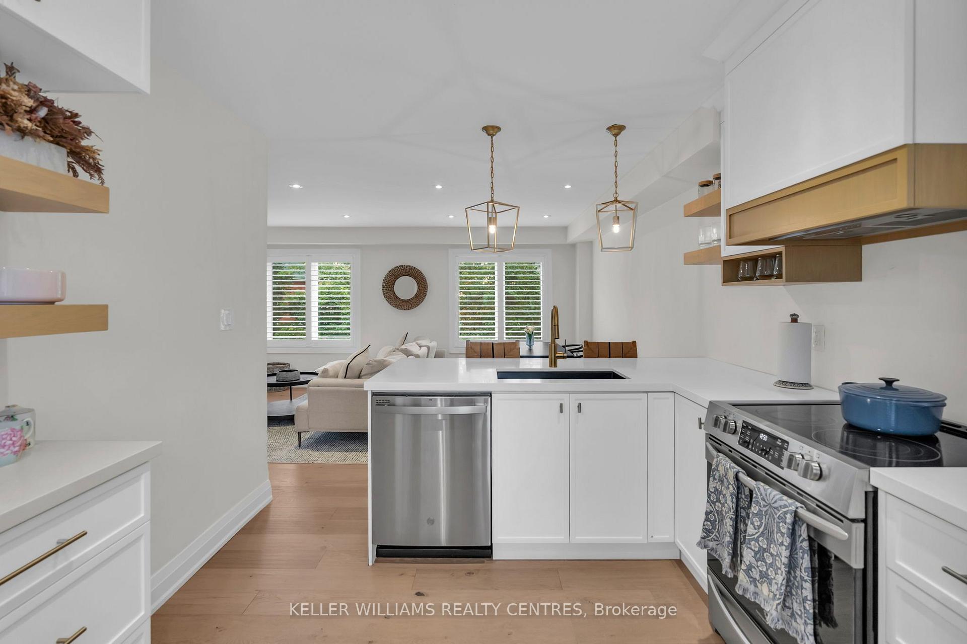 Photo 2 of 37 Bowler Street, Aurora, Bayview Wellington — HOMEH
