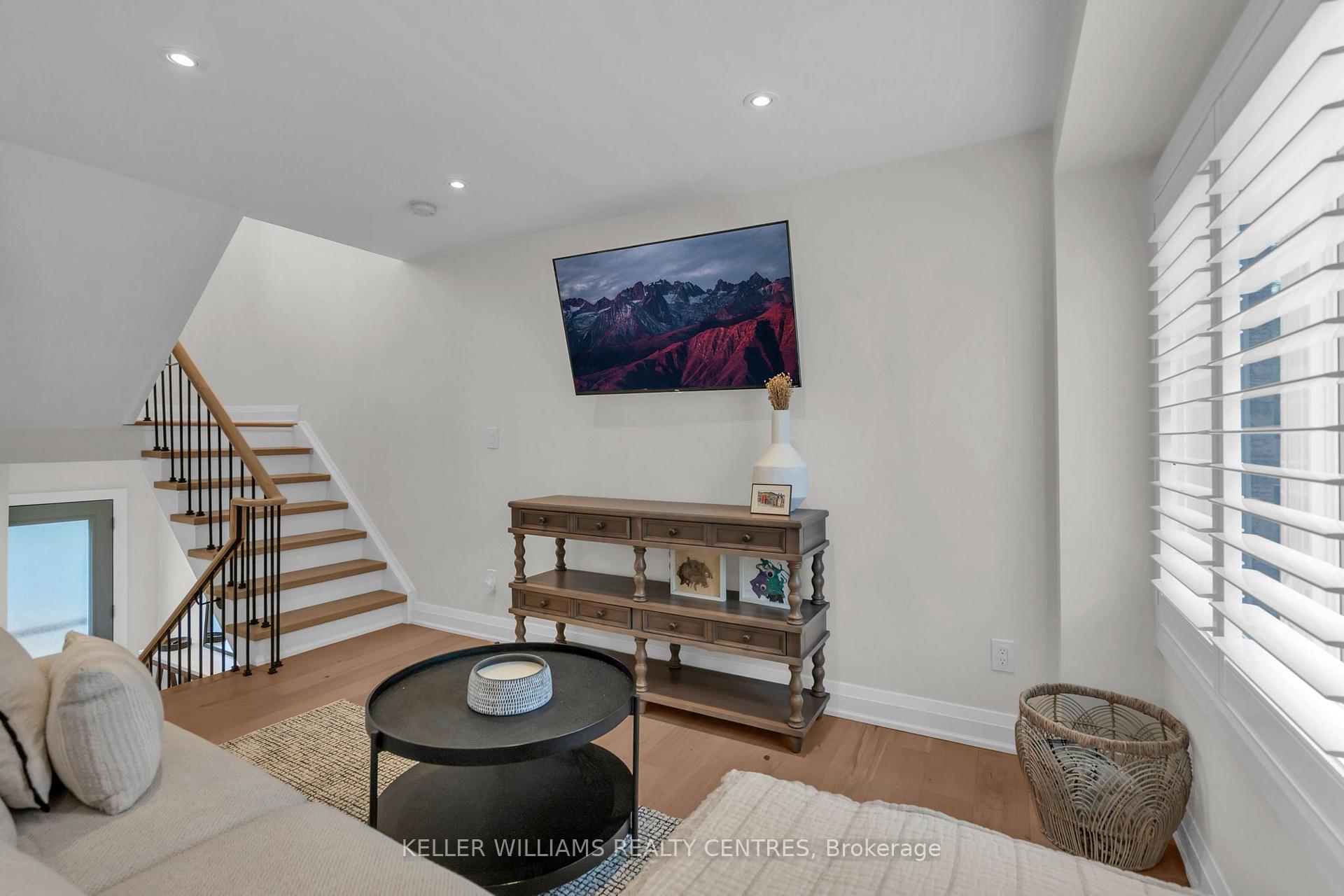 Photo 8 of 37 Bowler Street, Aurora, Bayview Wellington — HOMEH