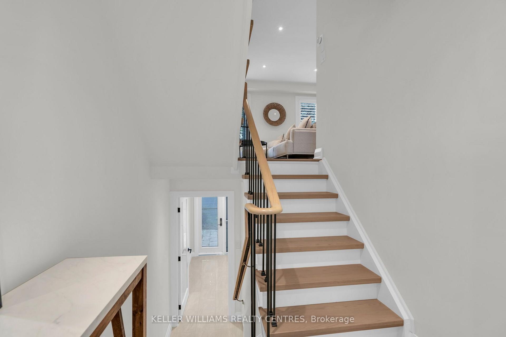 Photo 15 of 37 Bowler Street, Aurora, Bayview Wellington — HOMEH