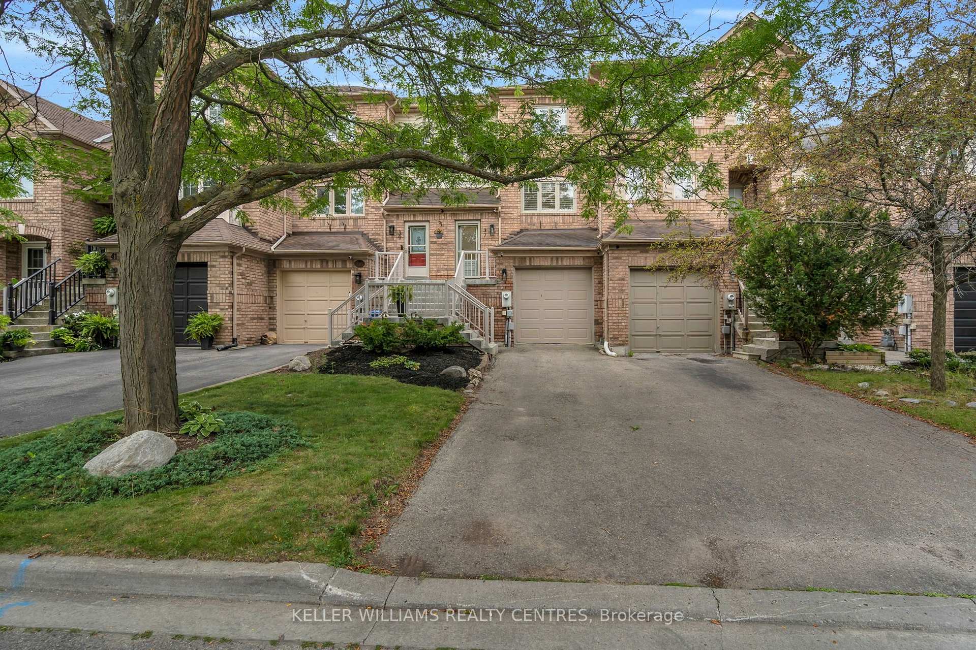 Photo 23 of 37 Bowler Street, Aurora, Bayview Wellington — HOMEH