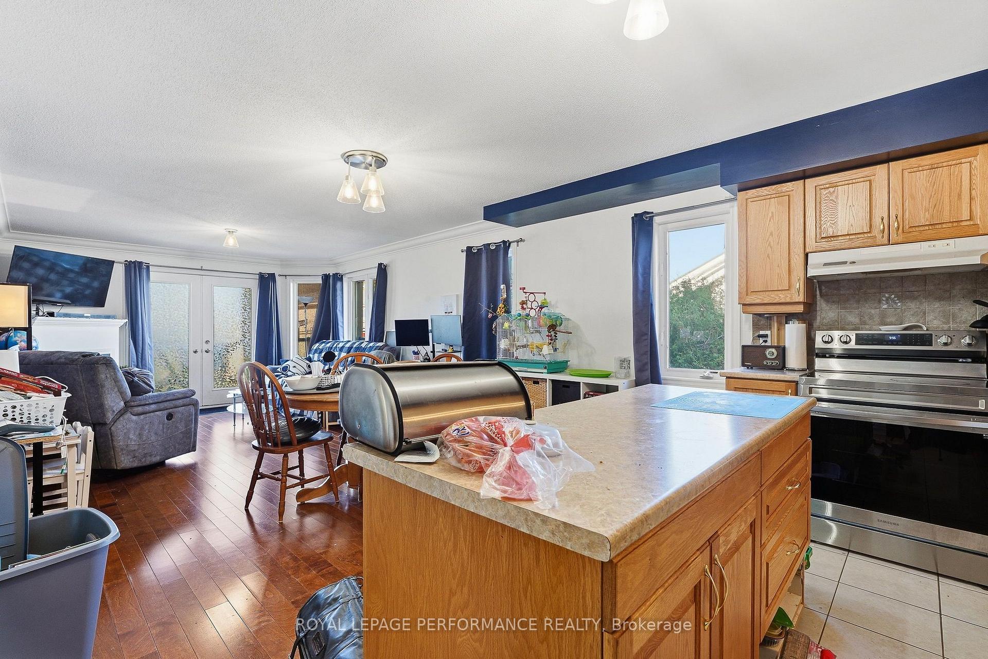 Photo 4 of Unit 201, 770 Principale Street, Casselman, Casselman — HOMEH