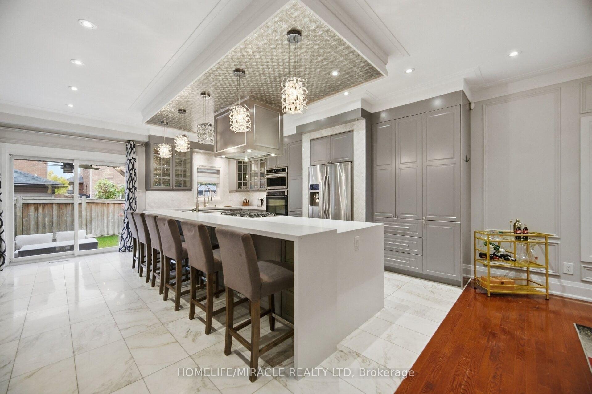 Photo 20 of 5 Billancourt Crescent, Brampton, Vales of Castlemore North — HOMEH